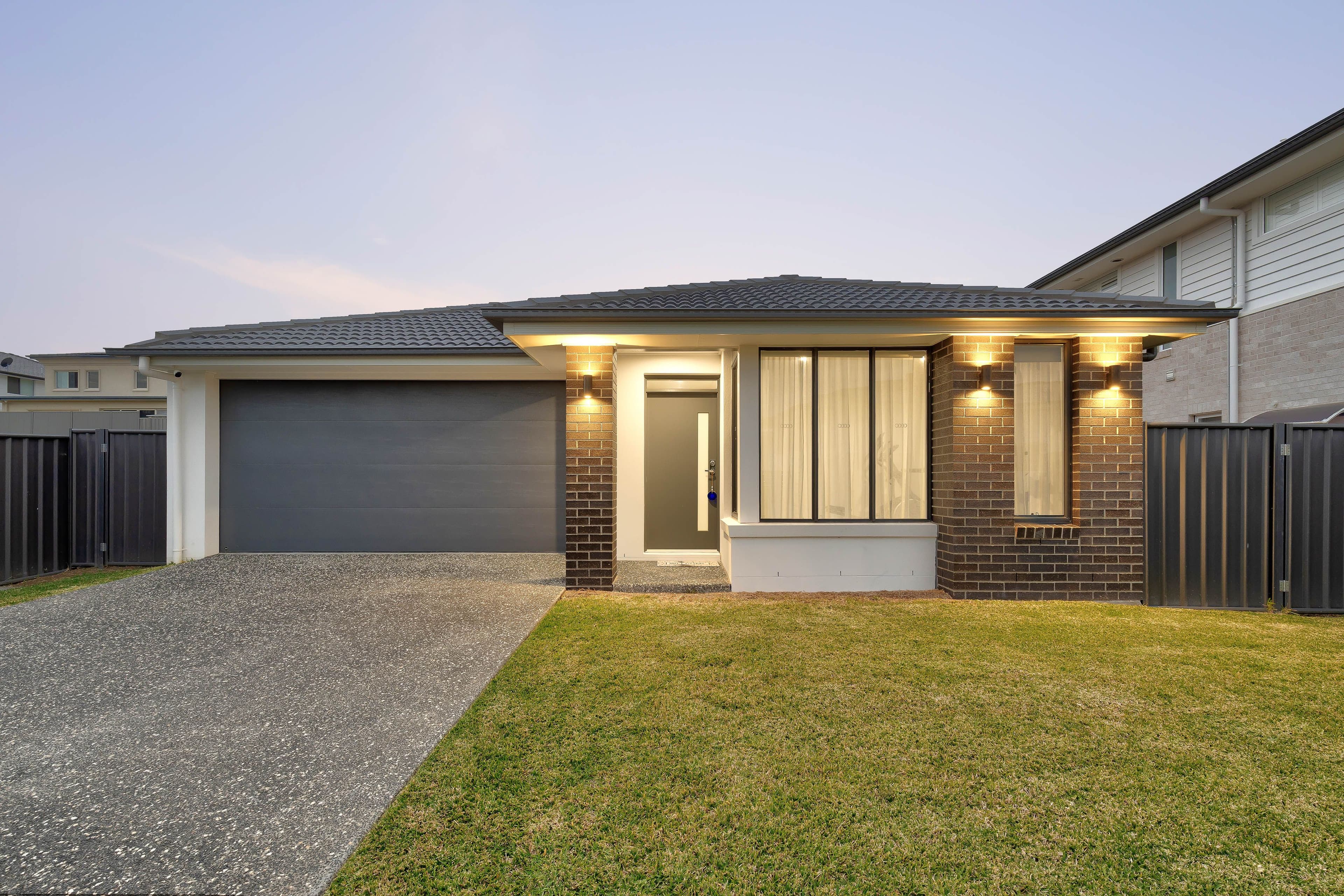 22 Hayman Street, Parkinson QLD 4115, Parkinson - Image 1
