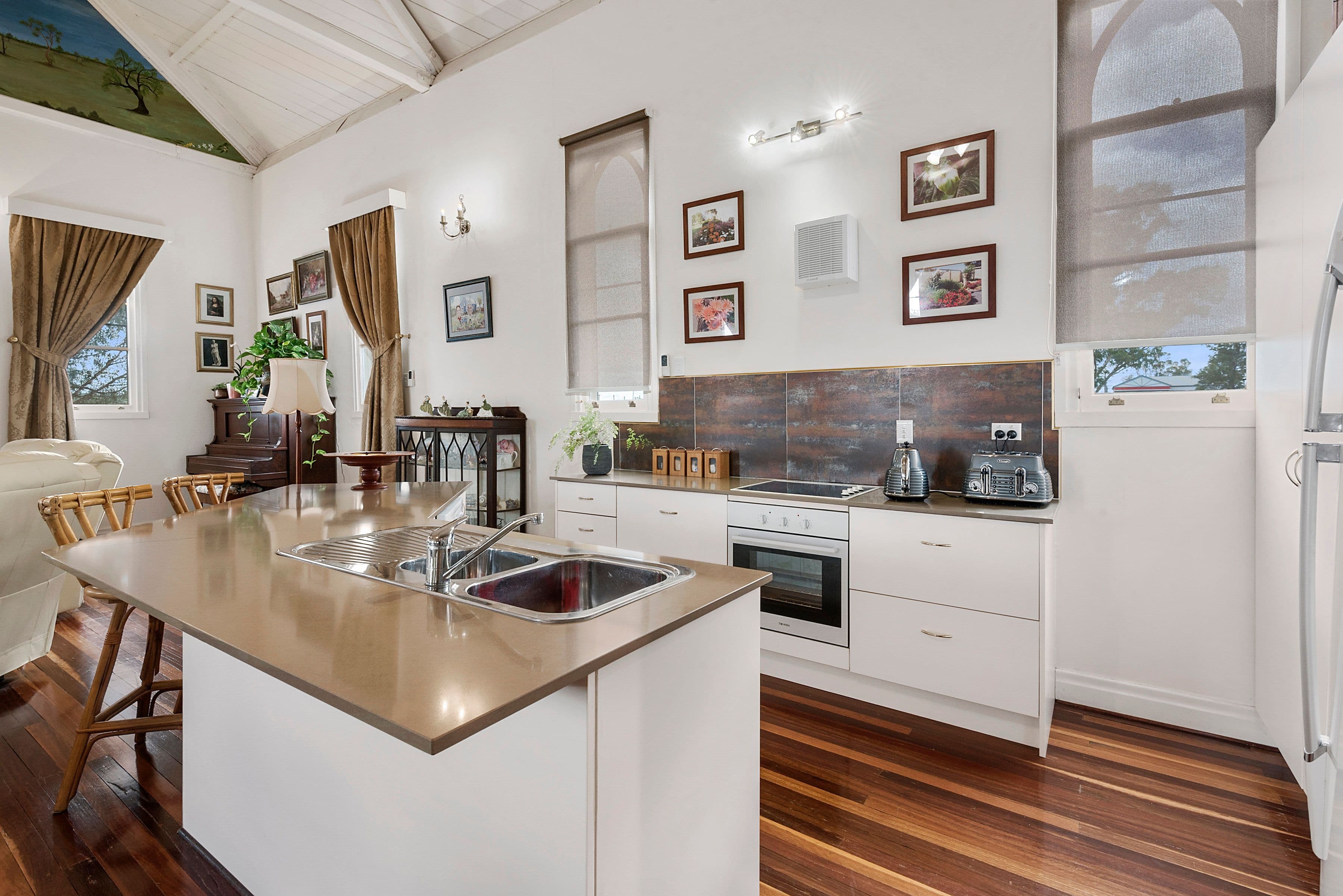 22 Duke Street, Jondaryan QLD 4403, Jondaryan - Thumbnail 3