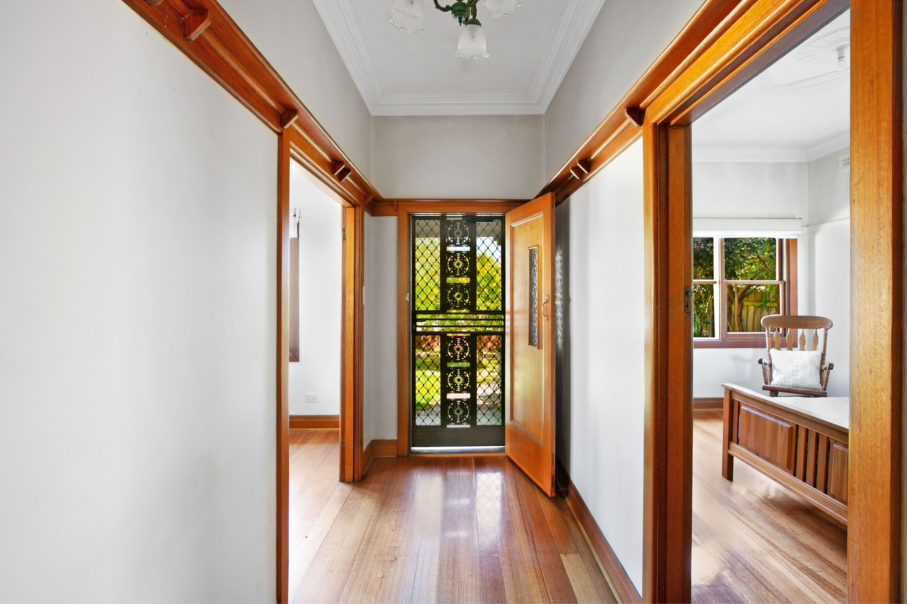 16 Pershing Street, Reservoir VIC 3073, Reservoir - Thumbnail 3
