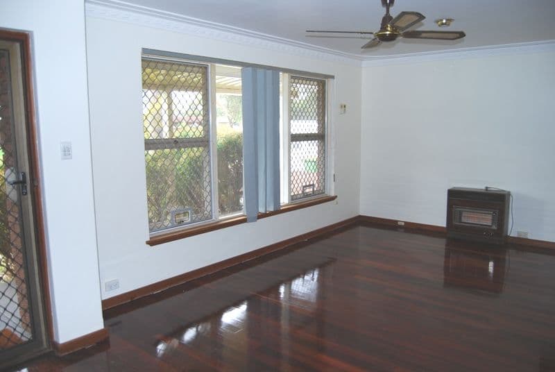 15  Risby Street, GOSNELLS WA 6110, Gosnells - Thumbnail 3