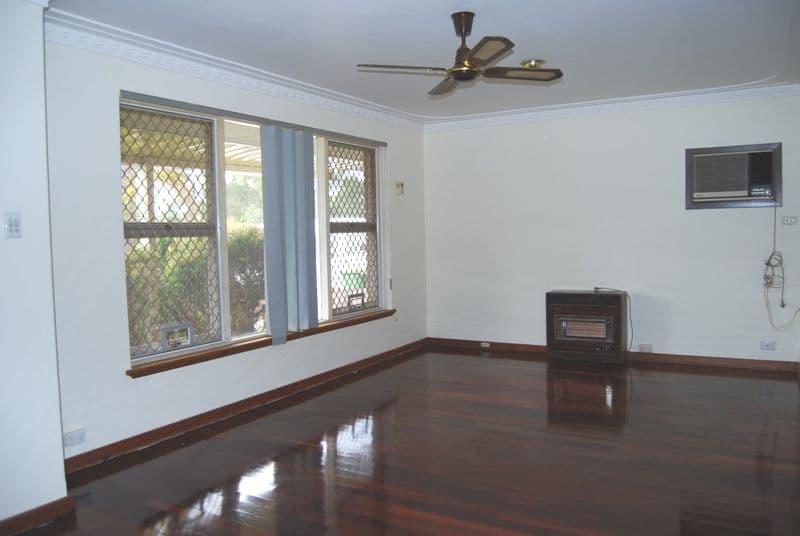 15  Risby Street, GOSNELLS WA 6110, Gosnells - Thumbnail 5