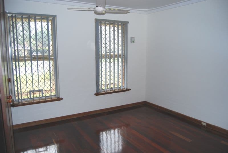 15  Risby Street, GOSNELLS WA 6110, Gosnells - Thumbnail 7
