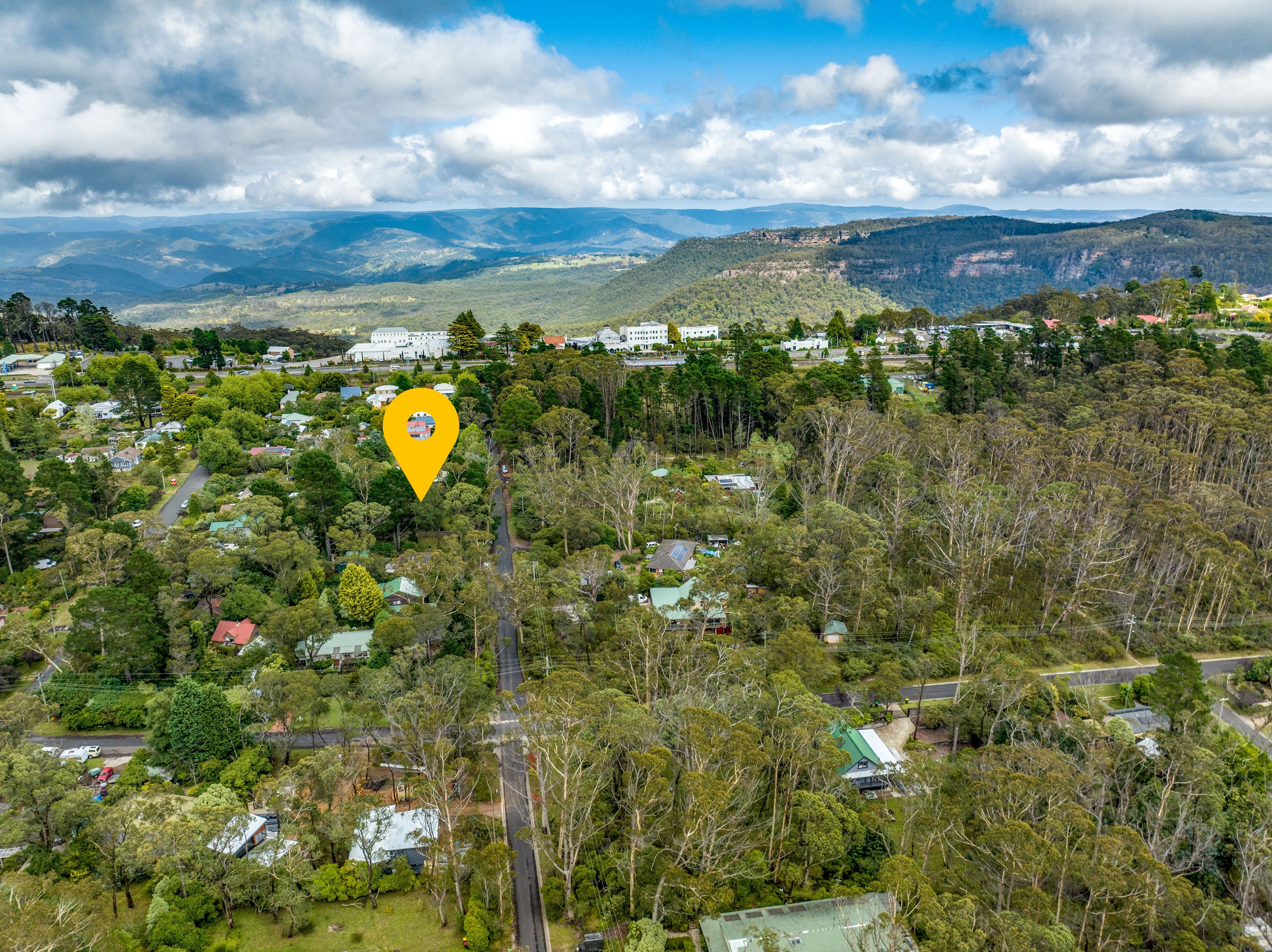15 St Albans Road, Medlow Bath NSW 2780, Medlow Bath - Thumbnail 2