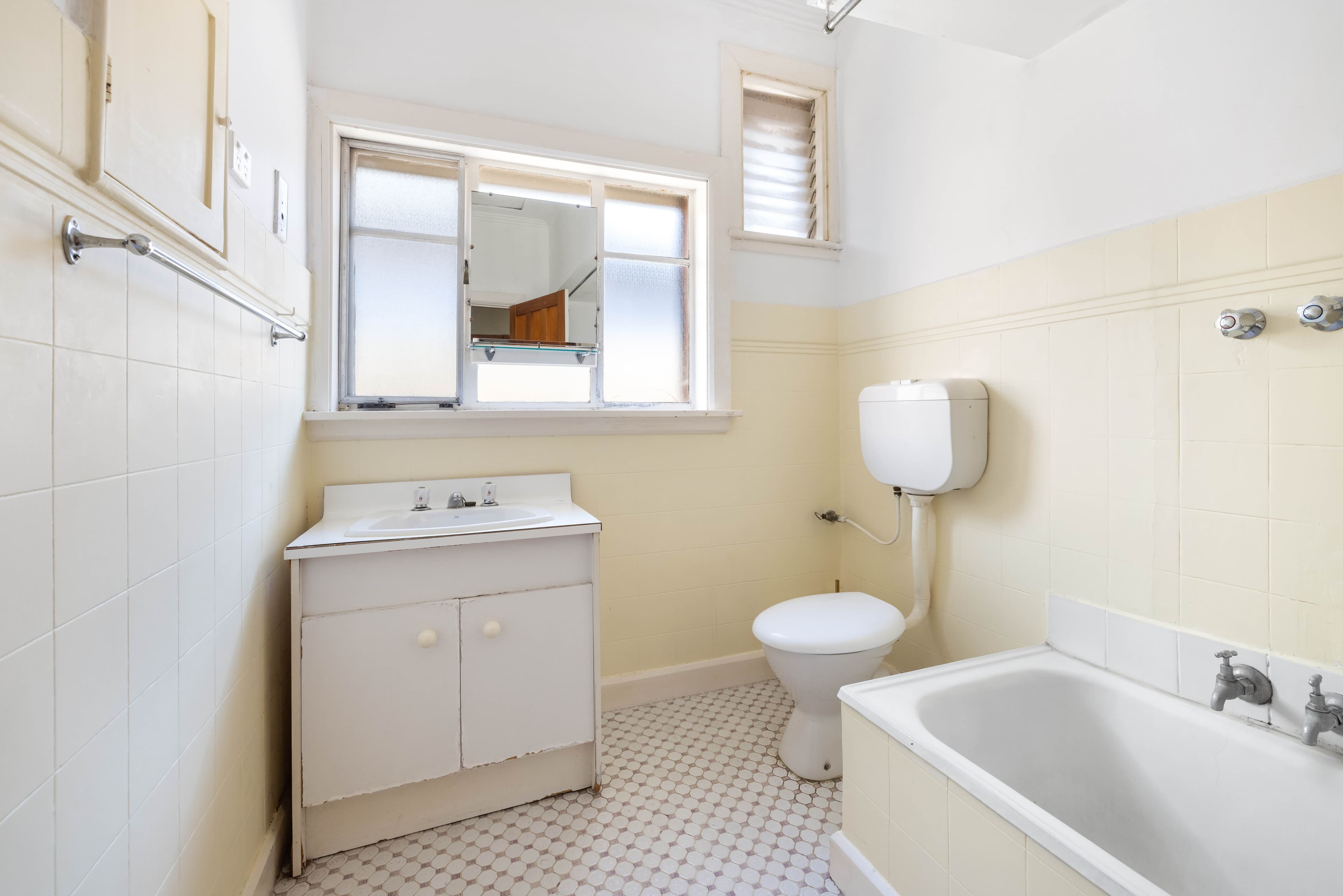 36 Rodney Avenue, Coburg North VIC 3058, Coburg North - Thumbnail 7