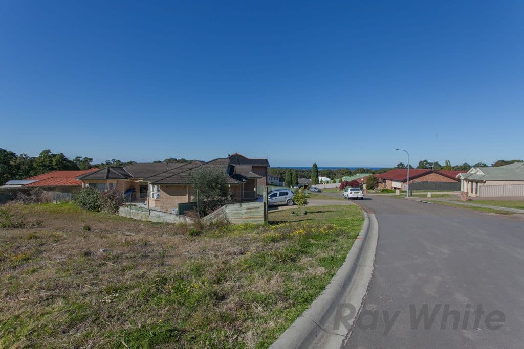 8 Maximillian Drive, FLORAVILLE NSW 2280, Floraville - Thumbnail 3