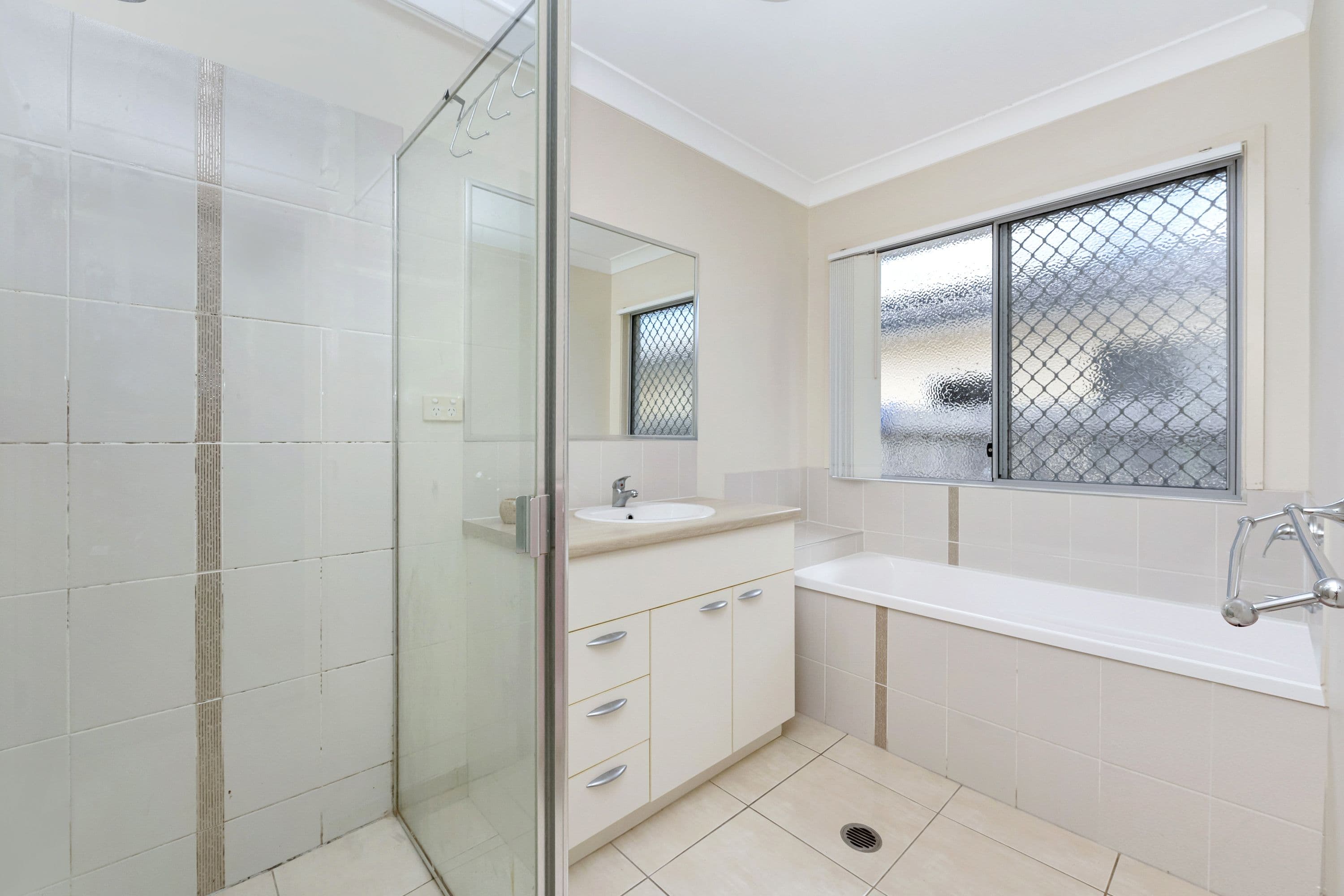 12 Apple Gum Avenue, Mount Low QLD 4818, Mount Low - Thumbnail 6