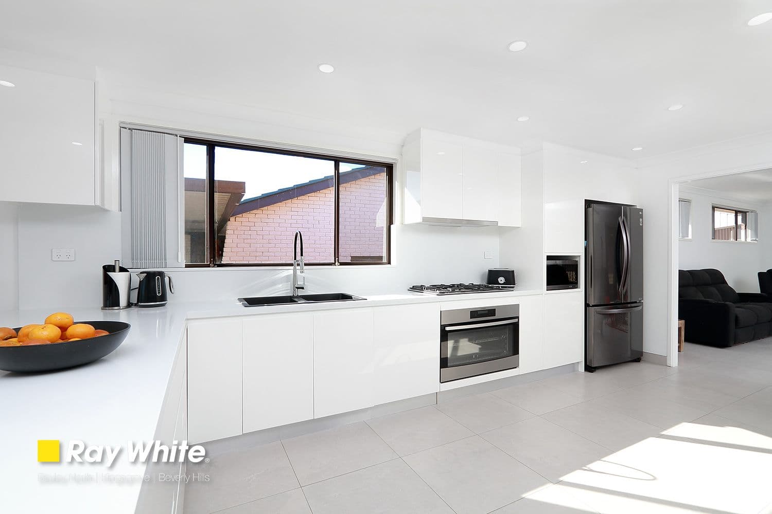 16 Hewitt Place, Minto NSW 2566, Minto - Thumbnail 2