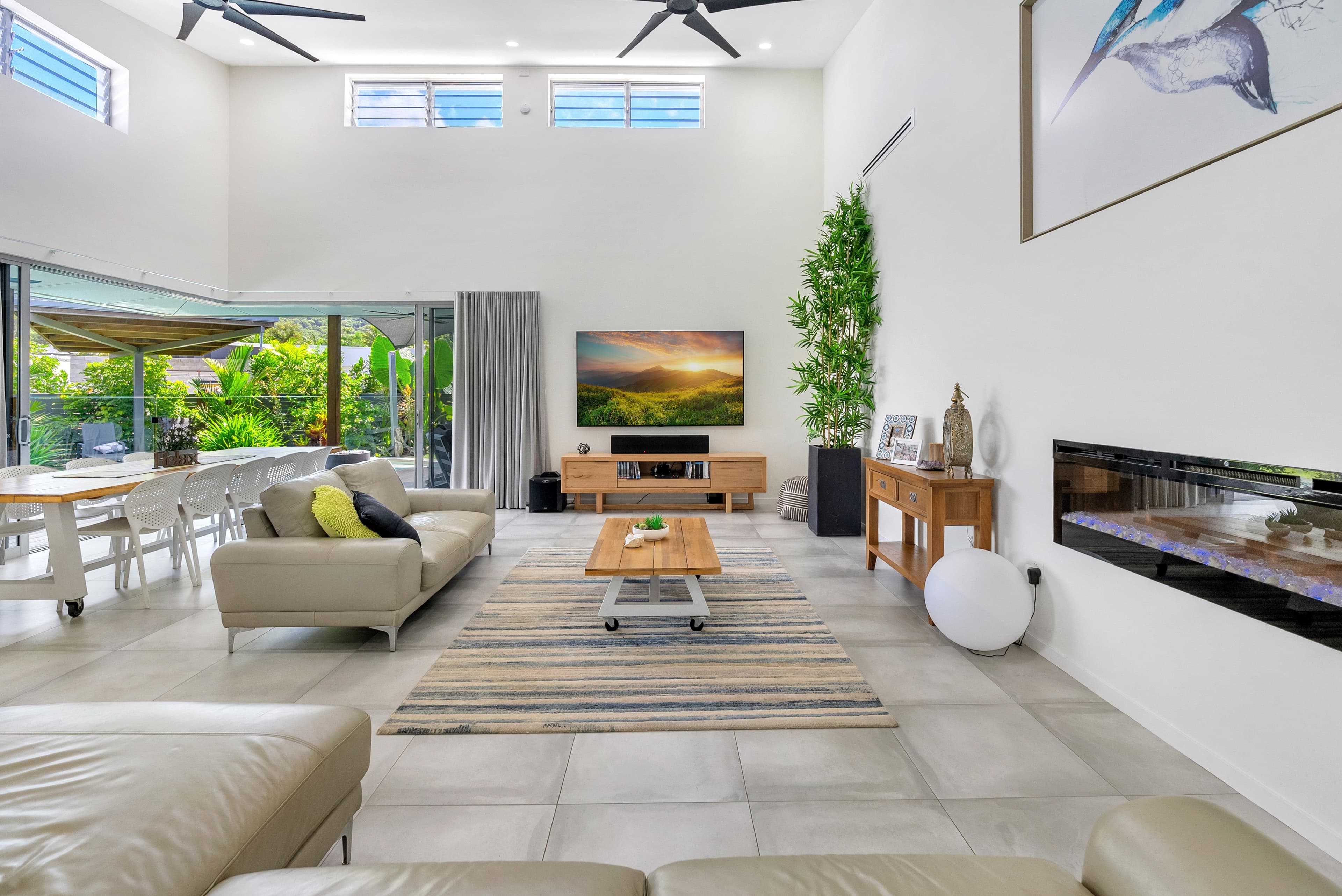 19 Seaside Parade, Palm Cove QLD 4879, Palm Cove - Image 1
