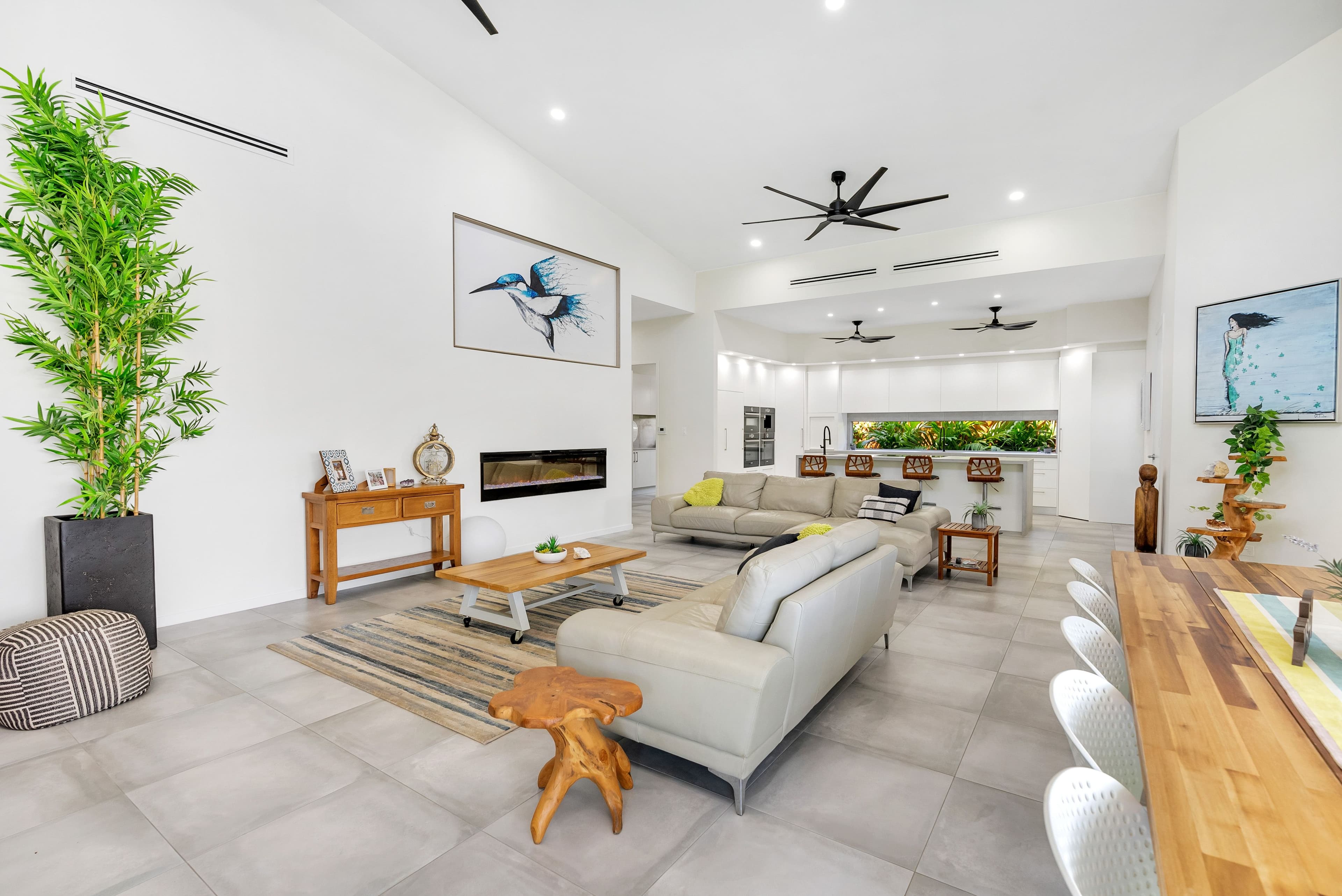 19 Seaside Parade, Palm Cove QLD 4879, Palm Cove - Thumbnail 3