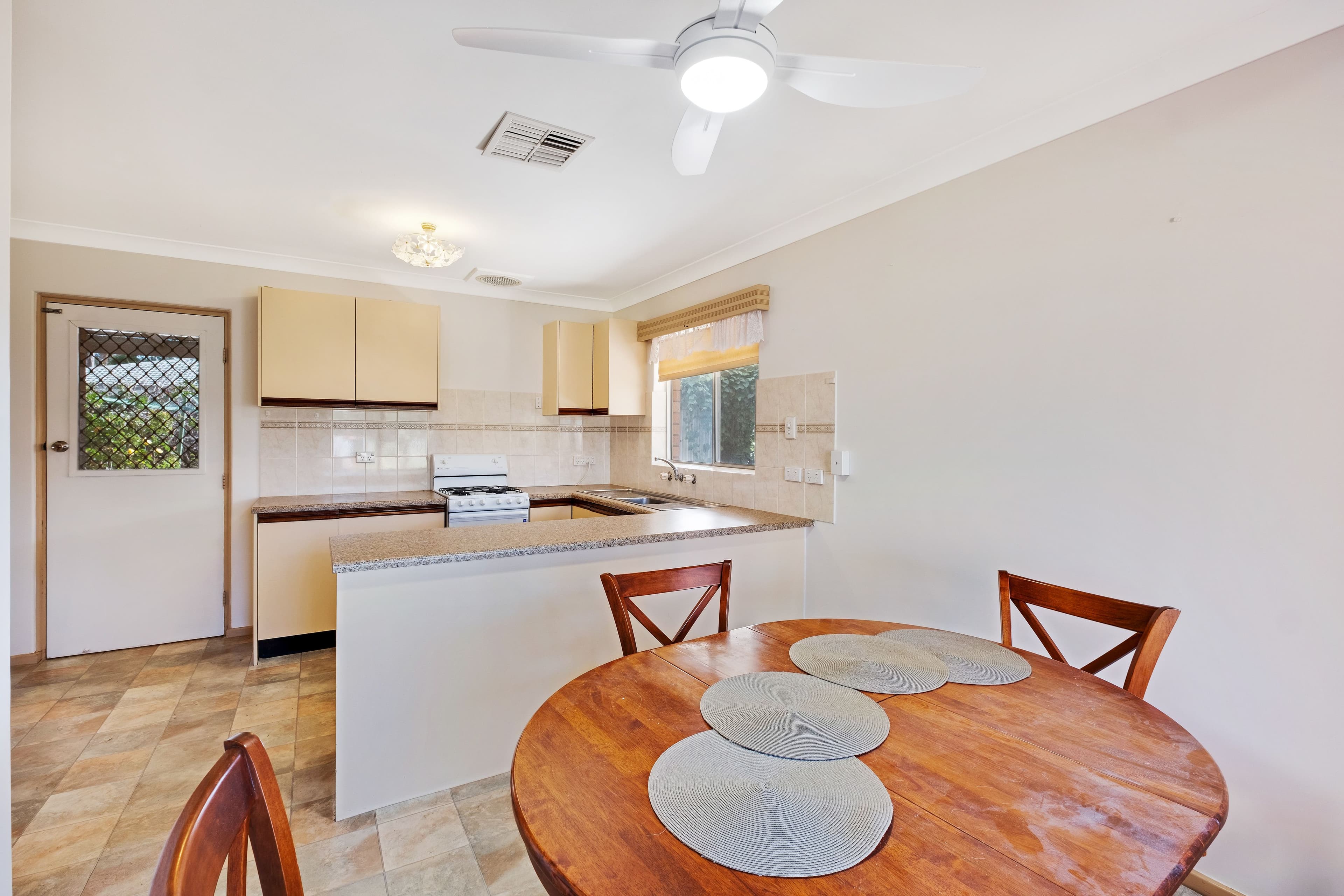 509 States Road, Hackham SA 5163, Hackham - Thumbnail 3