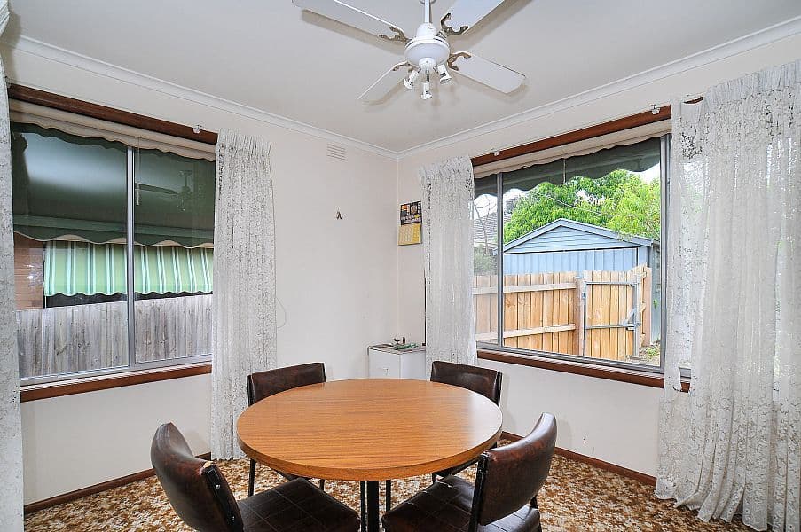 35 Ormond Avenue, MITCHAM VIC 3132, Mitcham - Thumbnail 4