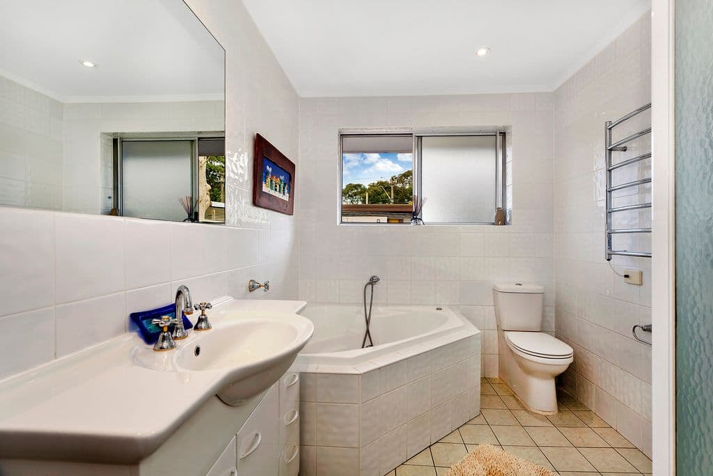 4 Forest Glen Crescent, BELROSE NSW 2085, Belrose - Thumbnail 6