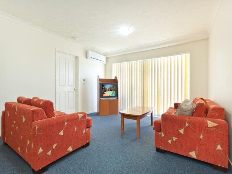 66 Marine Parade, SOUTHPORT QLD 4215, Southport - Thumbnail 4