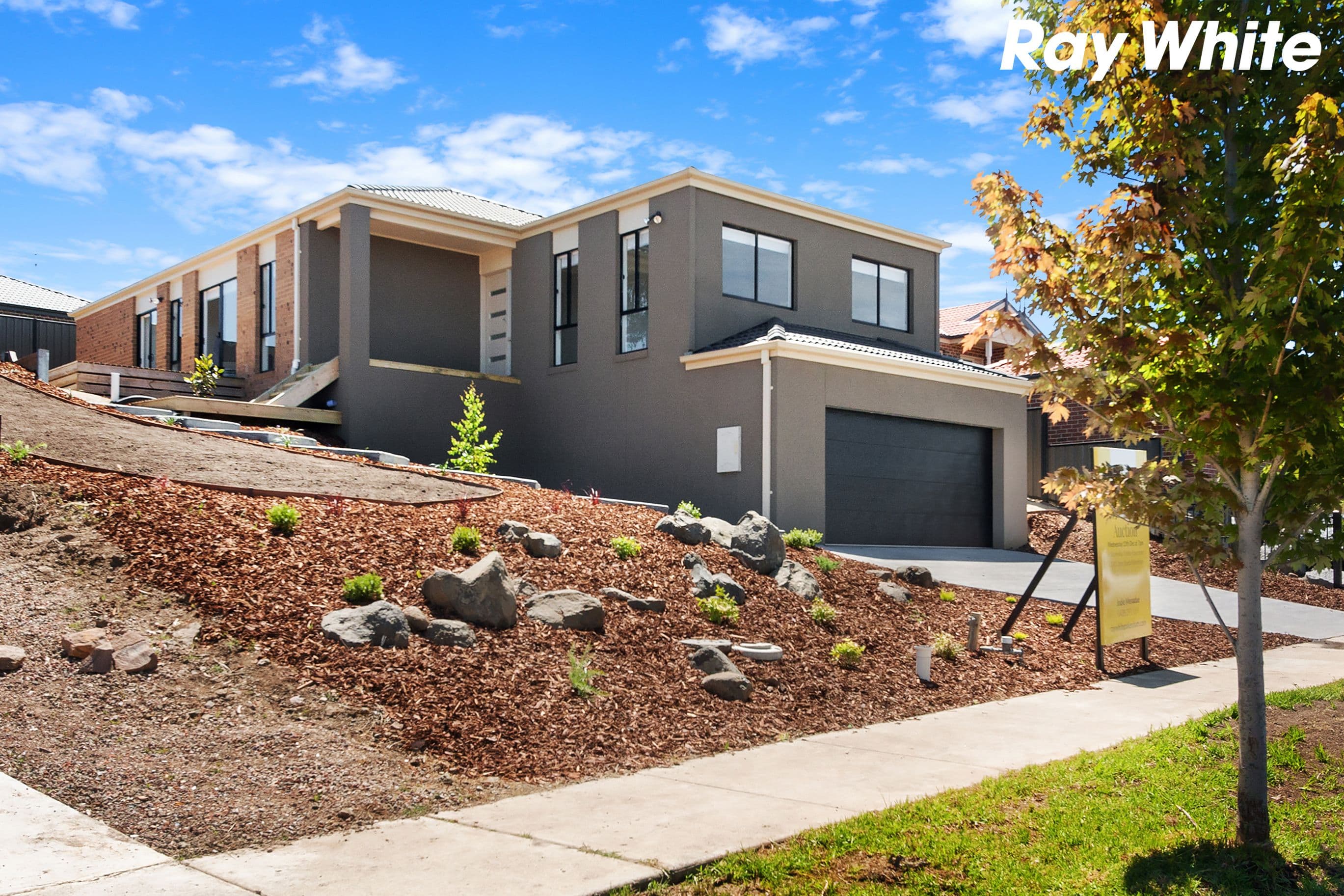 14 Victoria Place, Pakenham VIC 3810, Pakenham - Image 1