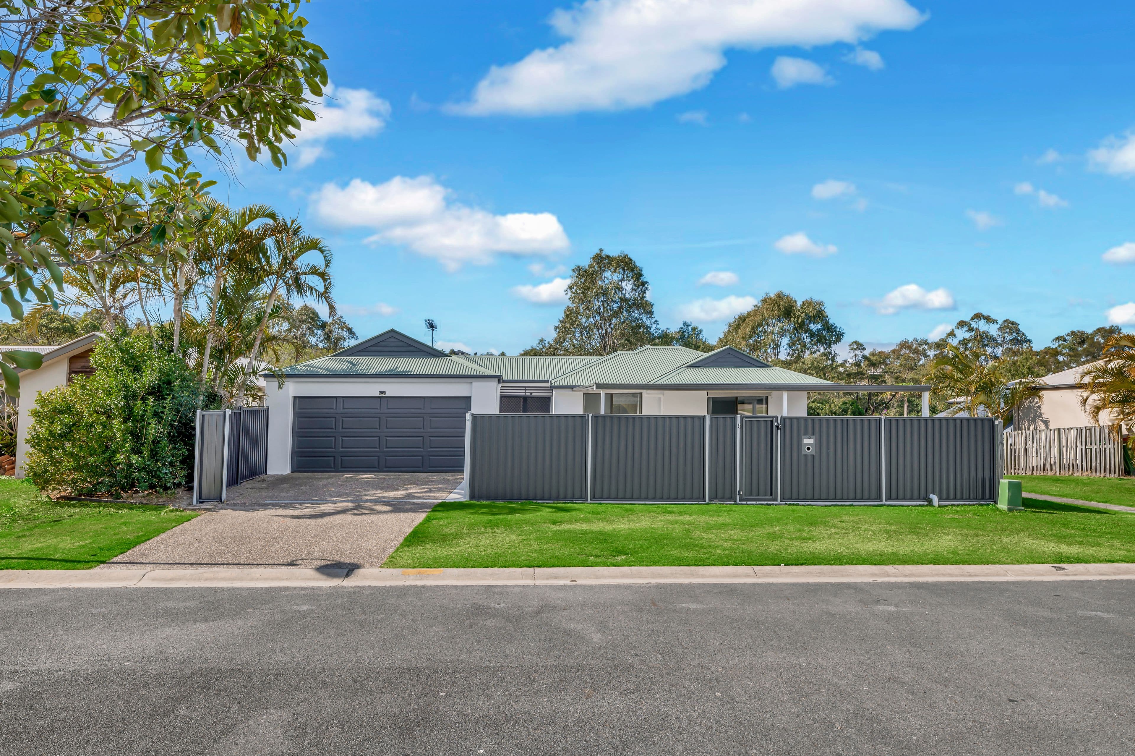 12 Coonowrin Street, Pacific Pines QLD 4211, Pacific Pines - Thumbnail 5