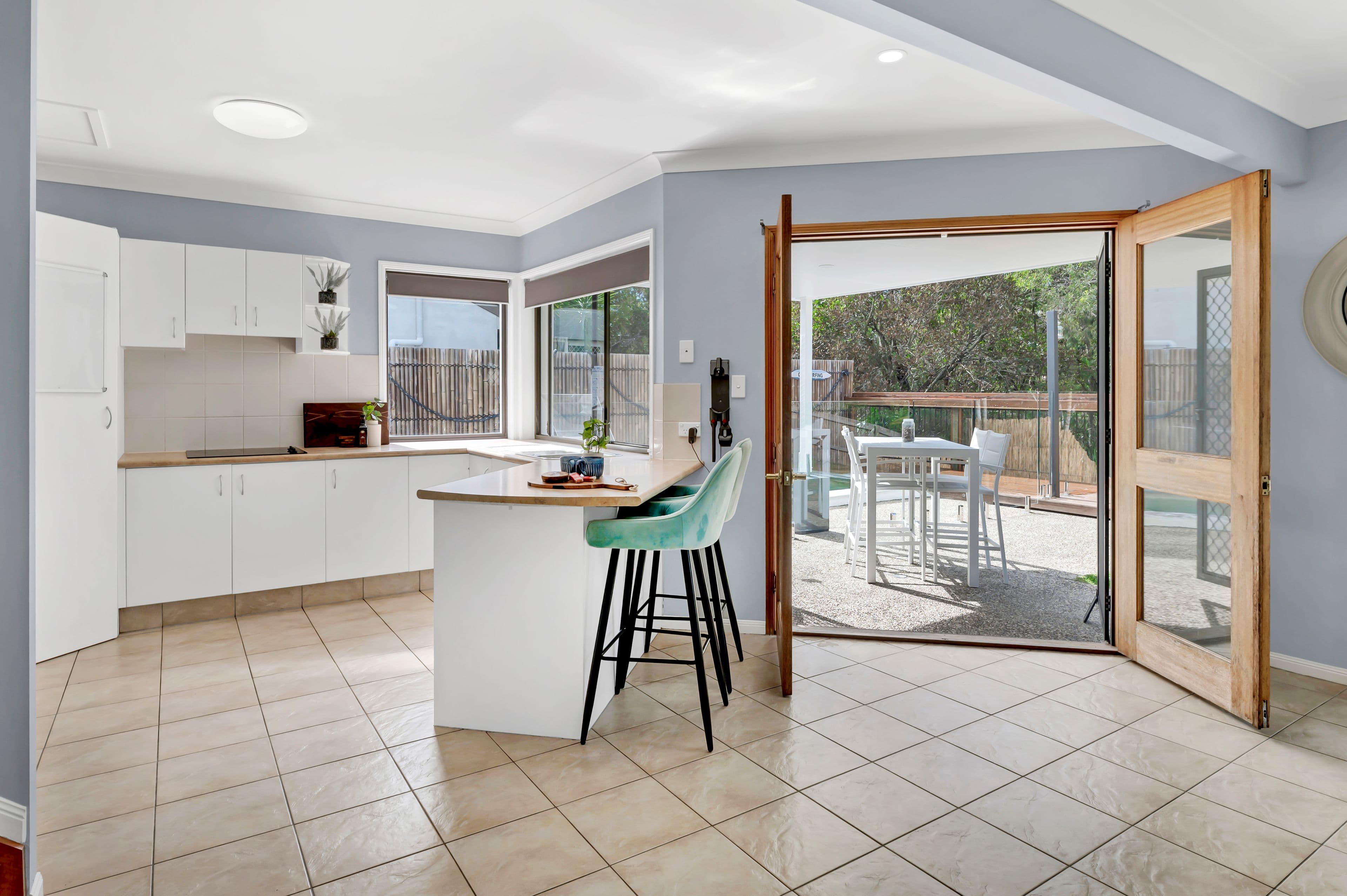 12 Coonowrin Street, Pacific Pines QLD 4211, Pacific Pines - Thumbnail 6