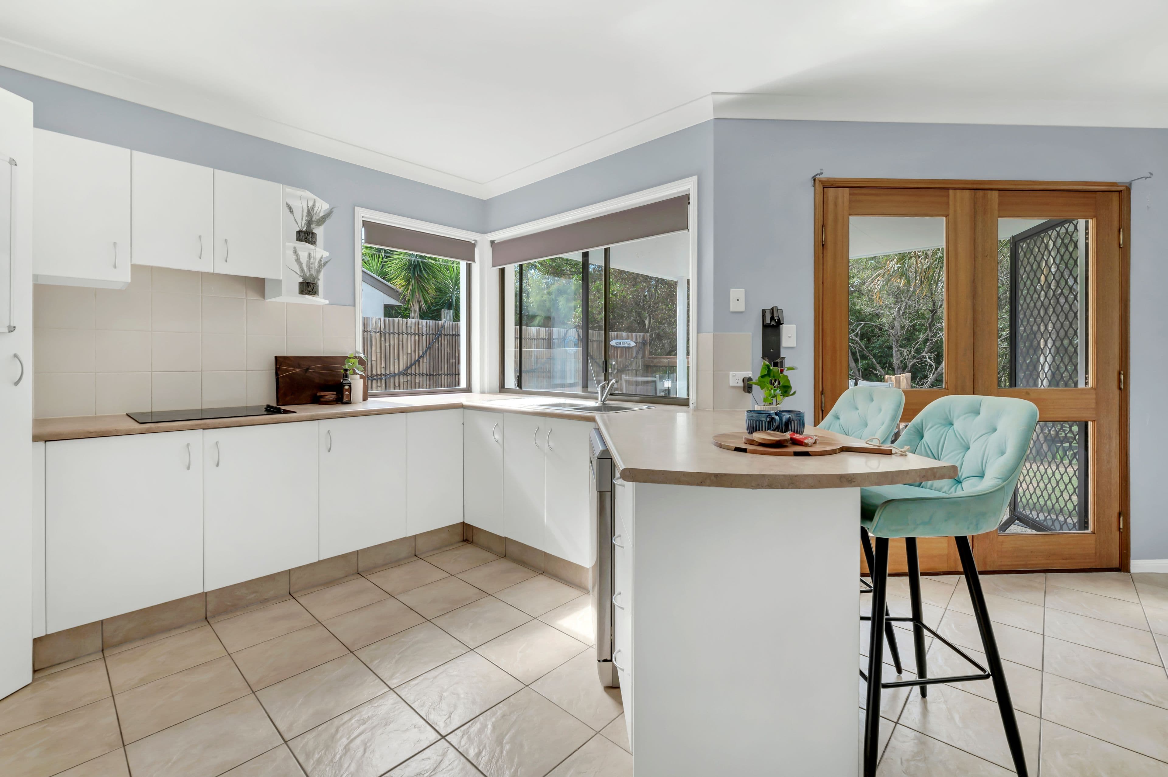 12 Coonowrin Street, Pacific Pines QLD 4211, Pacific Pines - Thumbnail 7