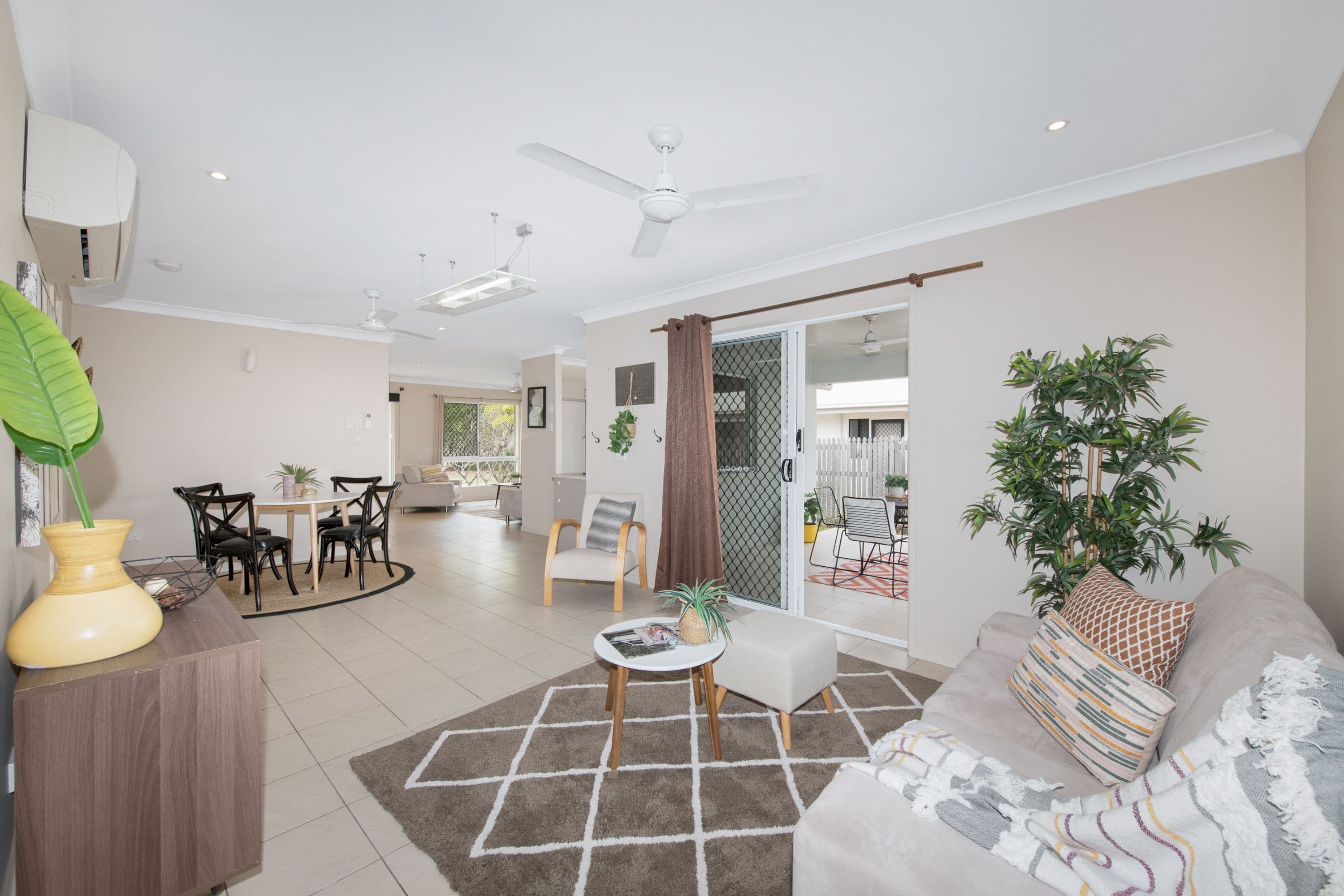 16 Woodrow Circuit, Mount Louisa QLD 4814, Mount Louisa - Thumbnail 4