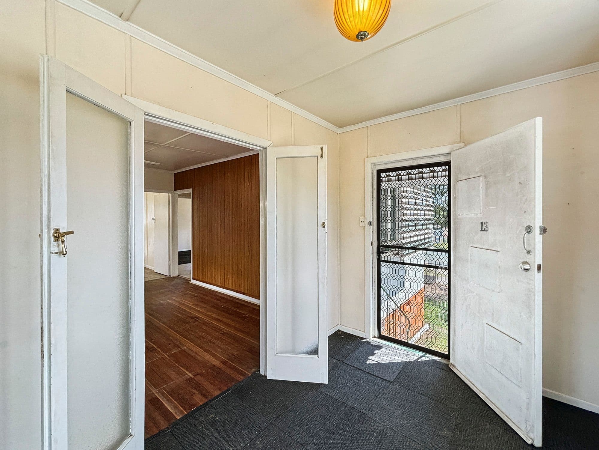 13 Brisbane Road, Dinmore QLD 4303, Dinmore - Thumbnail 4