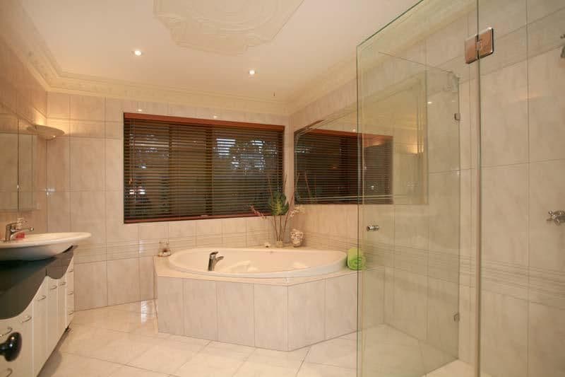 7 Kosciusko Court, WHEELERS HILL VIC 3150, Wheelers Hill - Thumbnail 8