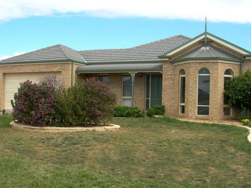 27 Haywood Grove, MELTON WEST VIC 3337, Melton West - Image 1
