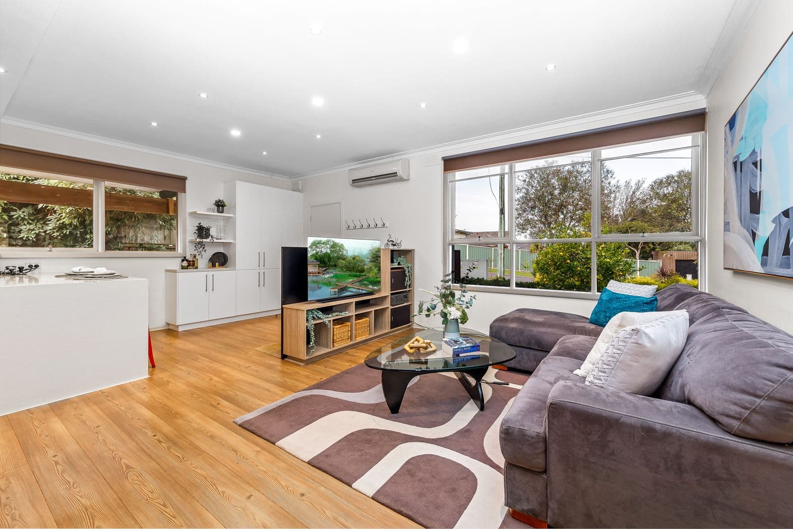 6 Russell Crescent, Mount Waverley VIC 3149, Mount Waverley - Thumbnail 5