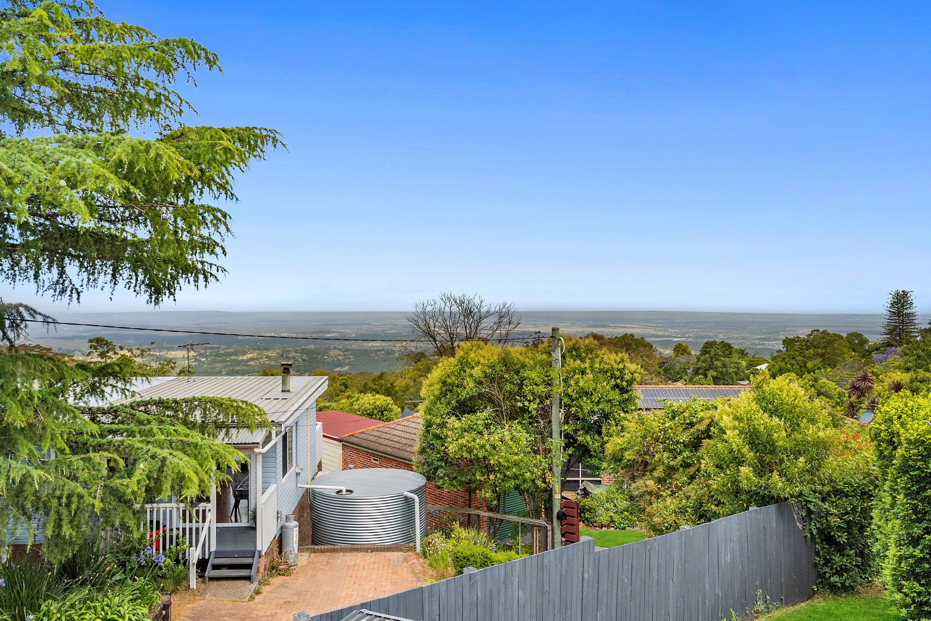 8 Warks Hill Road, Kurrajong Heights NSW 2758, Kurrajong Heights - Thumbnail 3