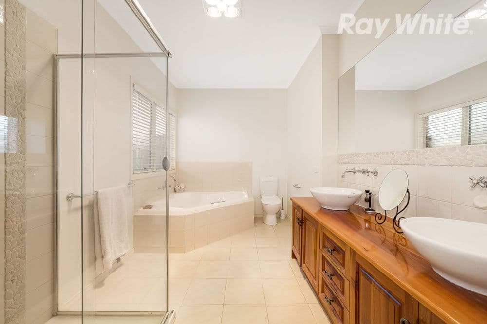 15 Holmwood Crescent, Doreen VIC 3754, Doreen - Thumbnail 6