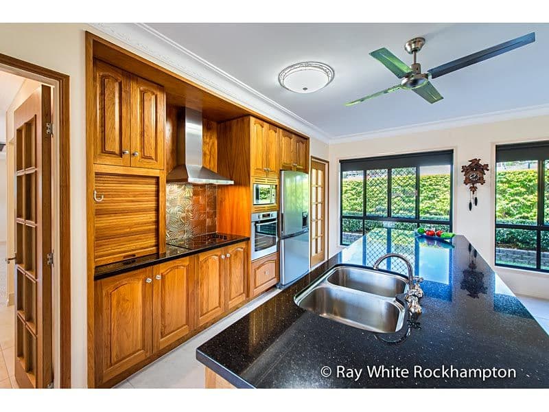 236 Denham Street, THE RANGE QLD 4700, The Range - Thumbnail 7