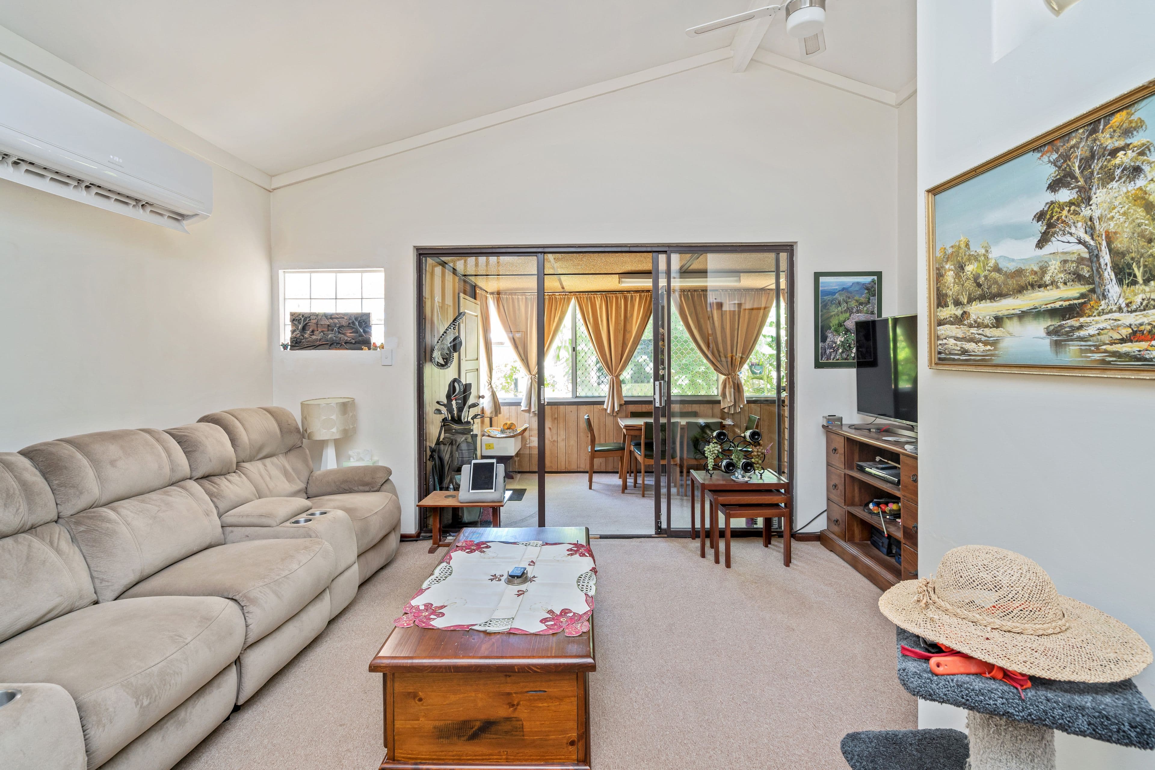 18 Gama Court, Parkwood WA 6147, Parkwood - Thumbnail 2