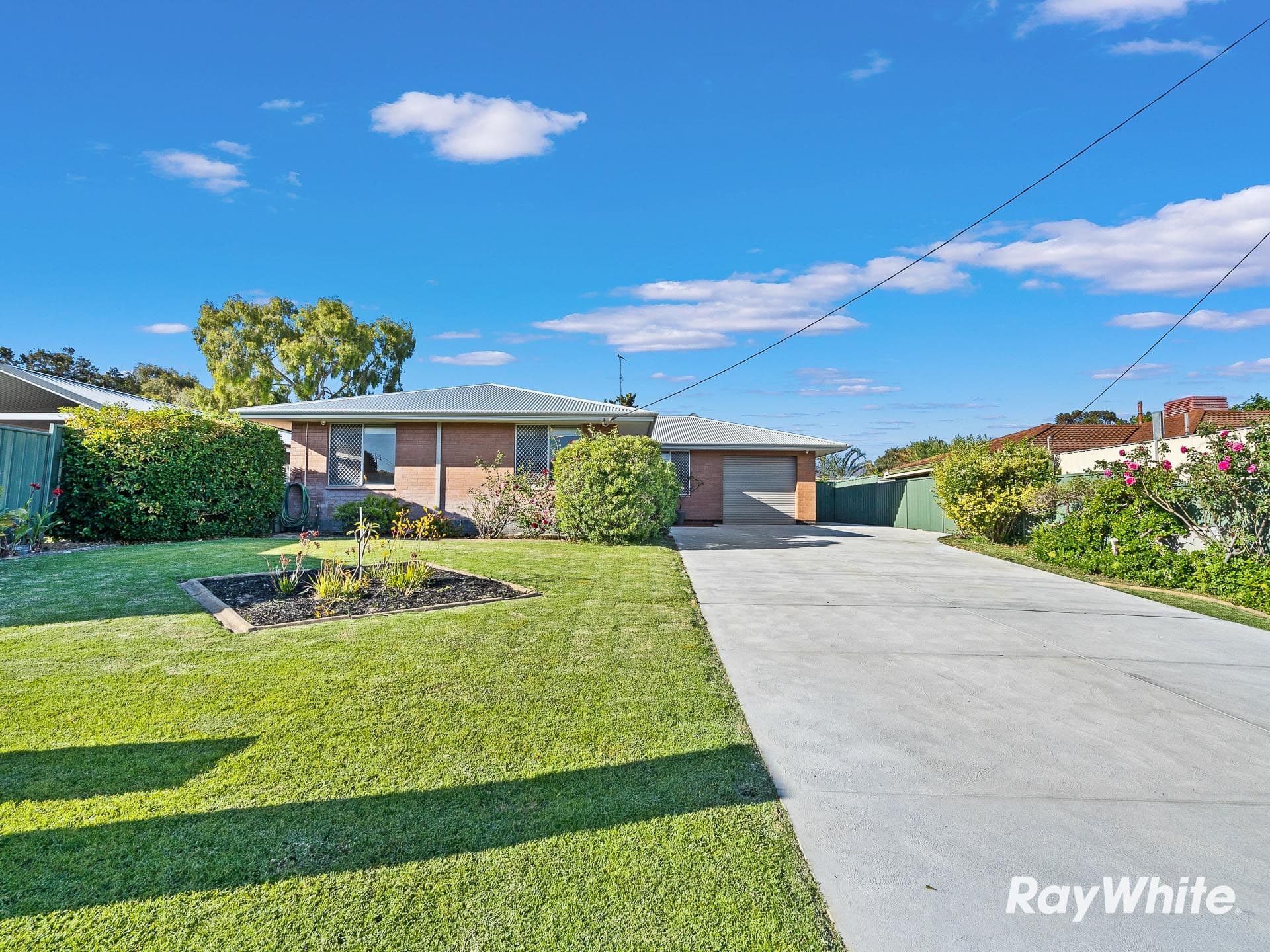 4 Hennessy Place, Mandurah WA 6210, Mandurah - Image 1
