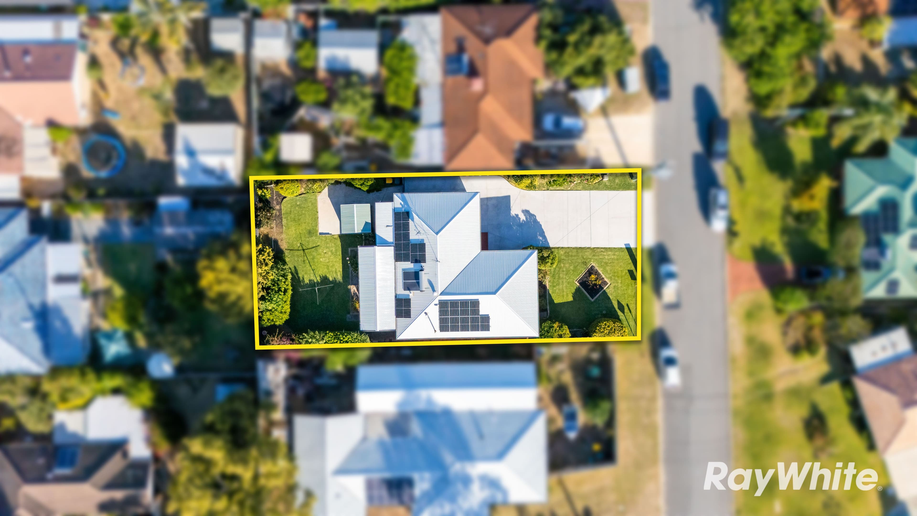 4 Hennessy Place, Mandurah WA 6210, Mandurah - Thumbnail 2