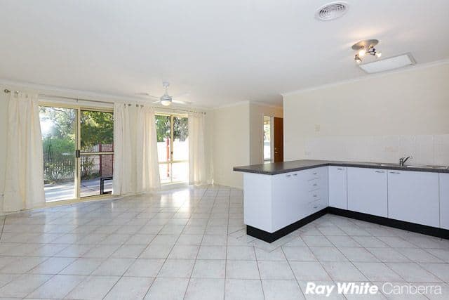 24 Wilson Crescent, BANKS ACT 2906, Banks - Thumbnail 4