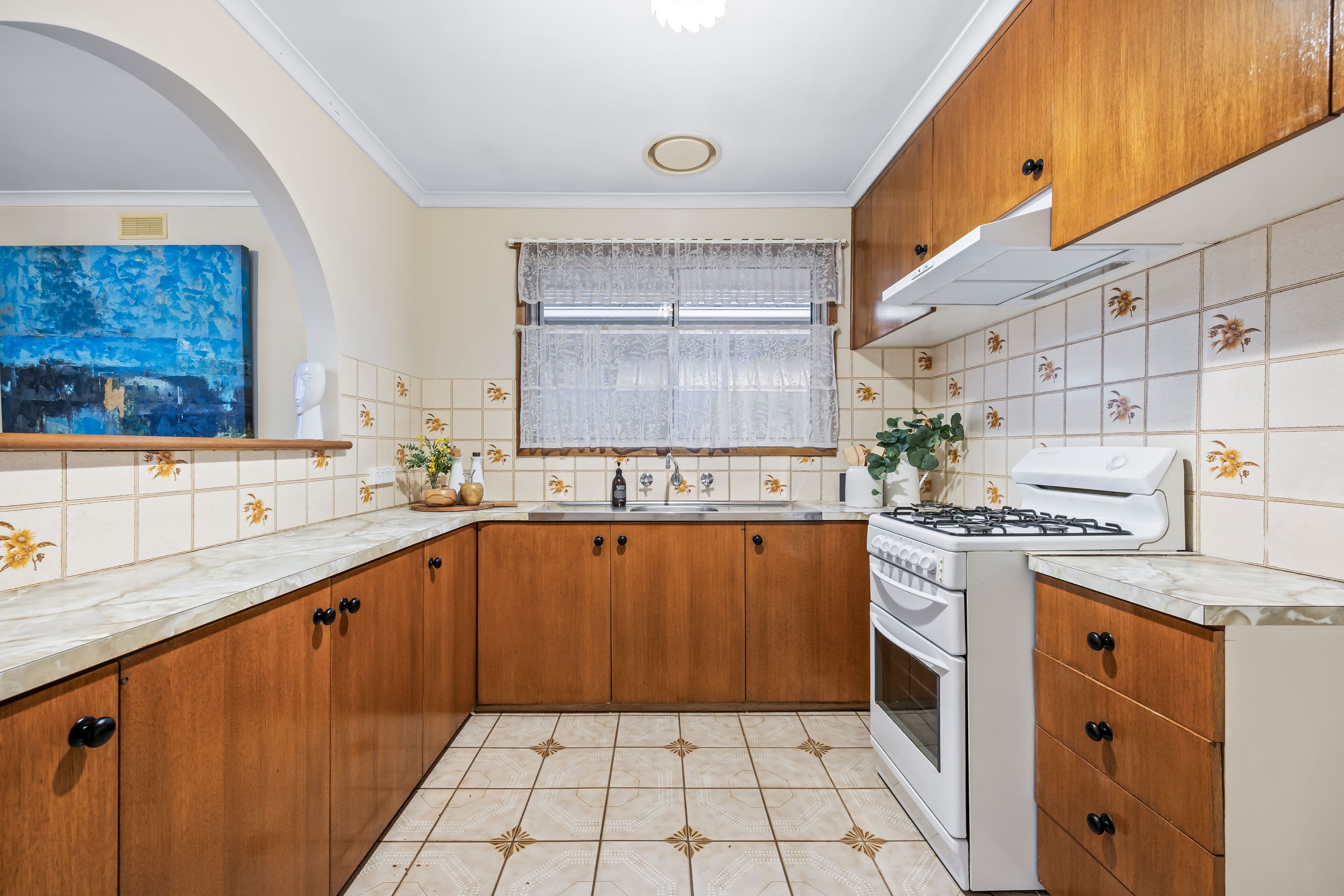 21 Salisbury Avenue, Newington VIC 3350, Newington - Thumbnail 3