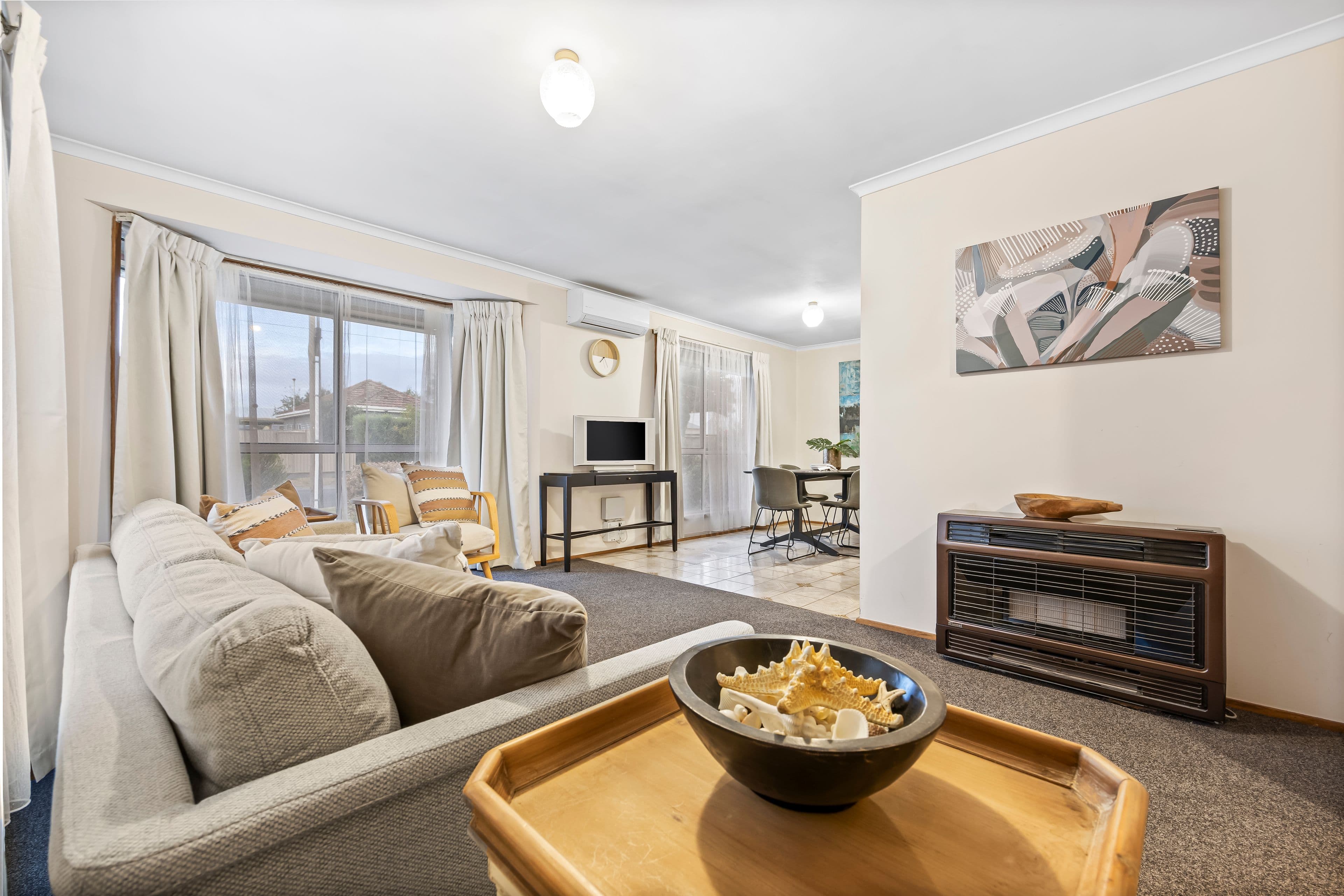 21 Salisbury Avenue, Newington VIC 3350, Newington - Thumbnail 6