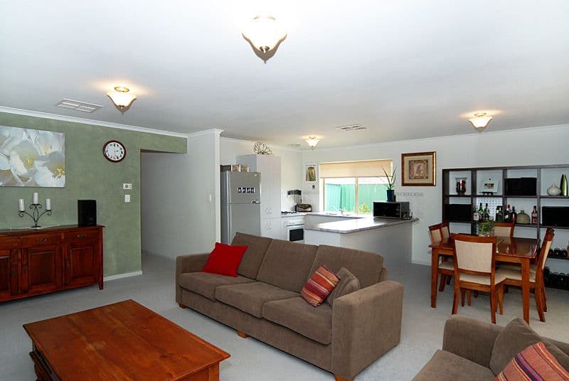 9 Merrivale Drive, HAPPY VALLEY SA 5159, Happy Valley - Thumbnail 3