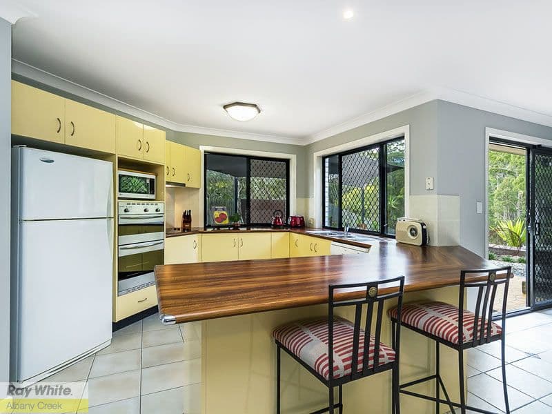 27 Mahogany Drive, ALBANY CREEK QLD 4035, Albany Creek - Thumbnail 7