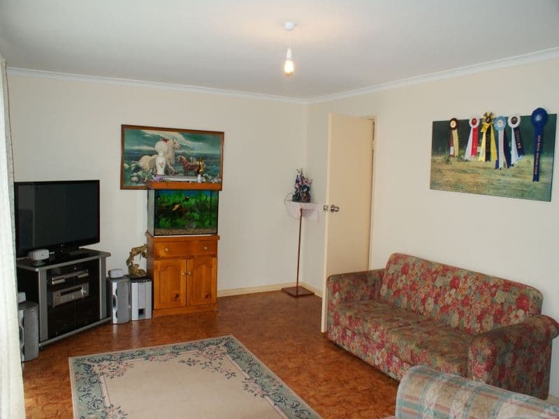 1 Finch Road, MURRAY BRIDGE SA 5253, Murray Bridge - Thumbnail 2