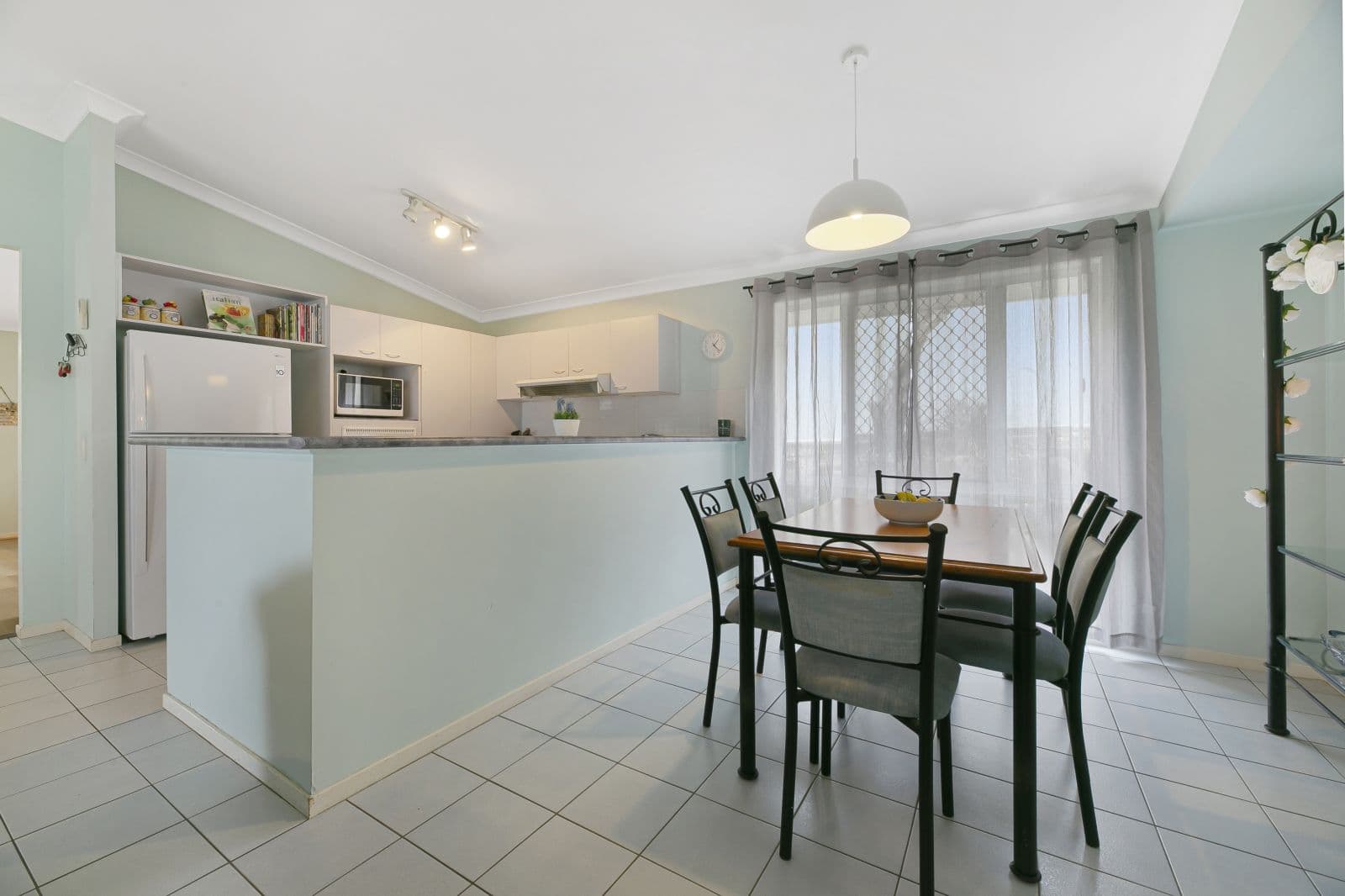 8 Lucille Ball Place, Parkwood QLD 4214, Parkwood - Thumbnail 5