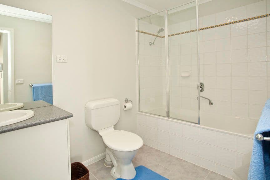 20 Tulloch Grove, GLEN WAVERLEY VIC 3150, Glen Waverley - Thumbnail 5
