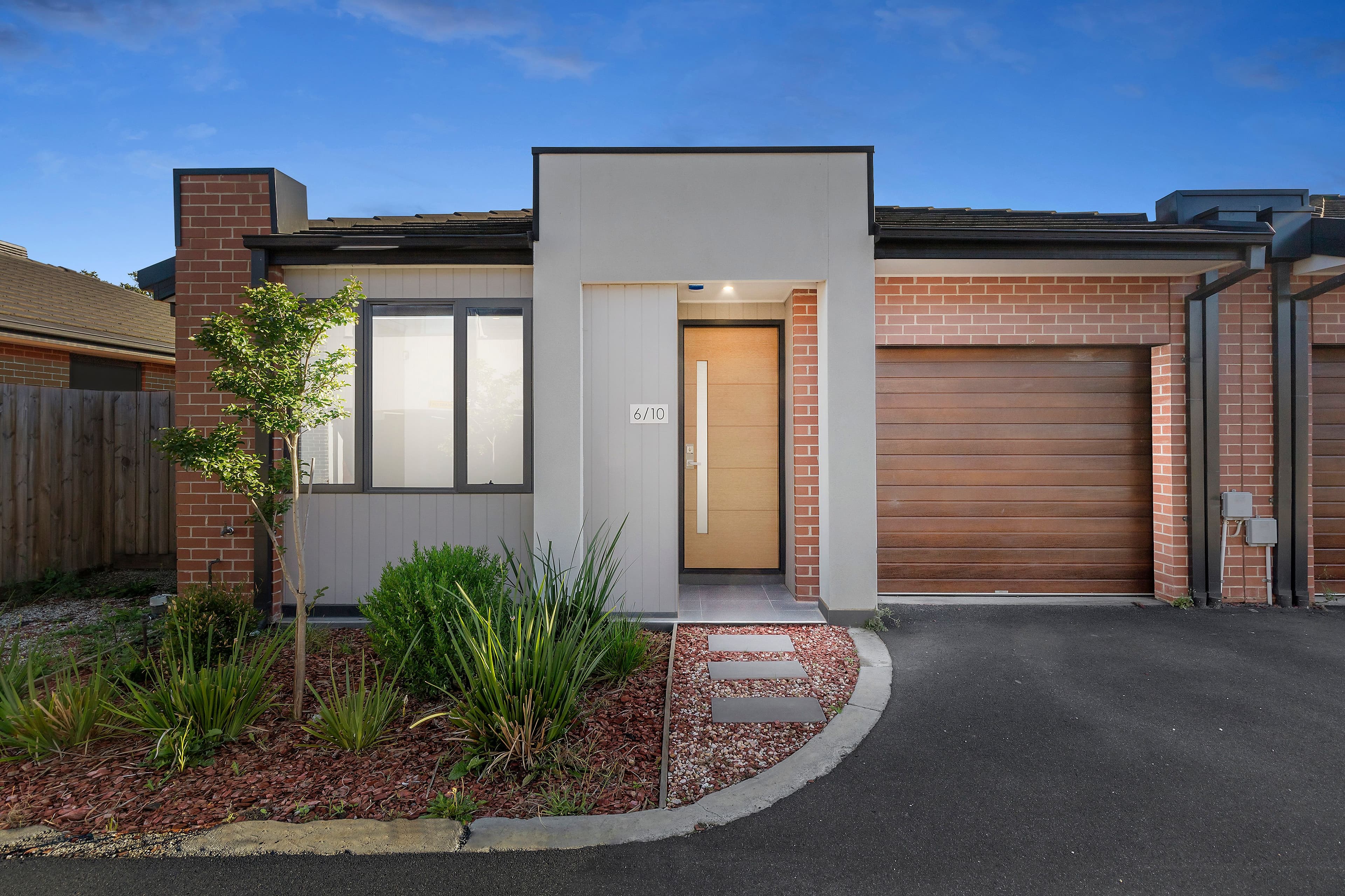 10 Hensley Road, Lalor VIC 3075, Lalor - Image 1