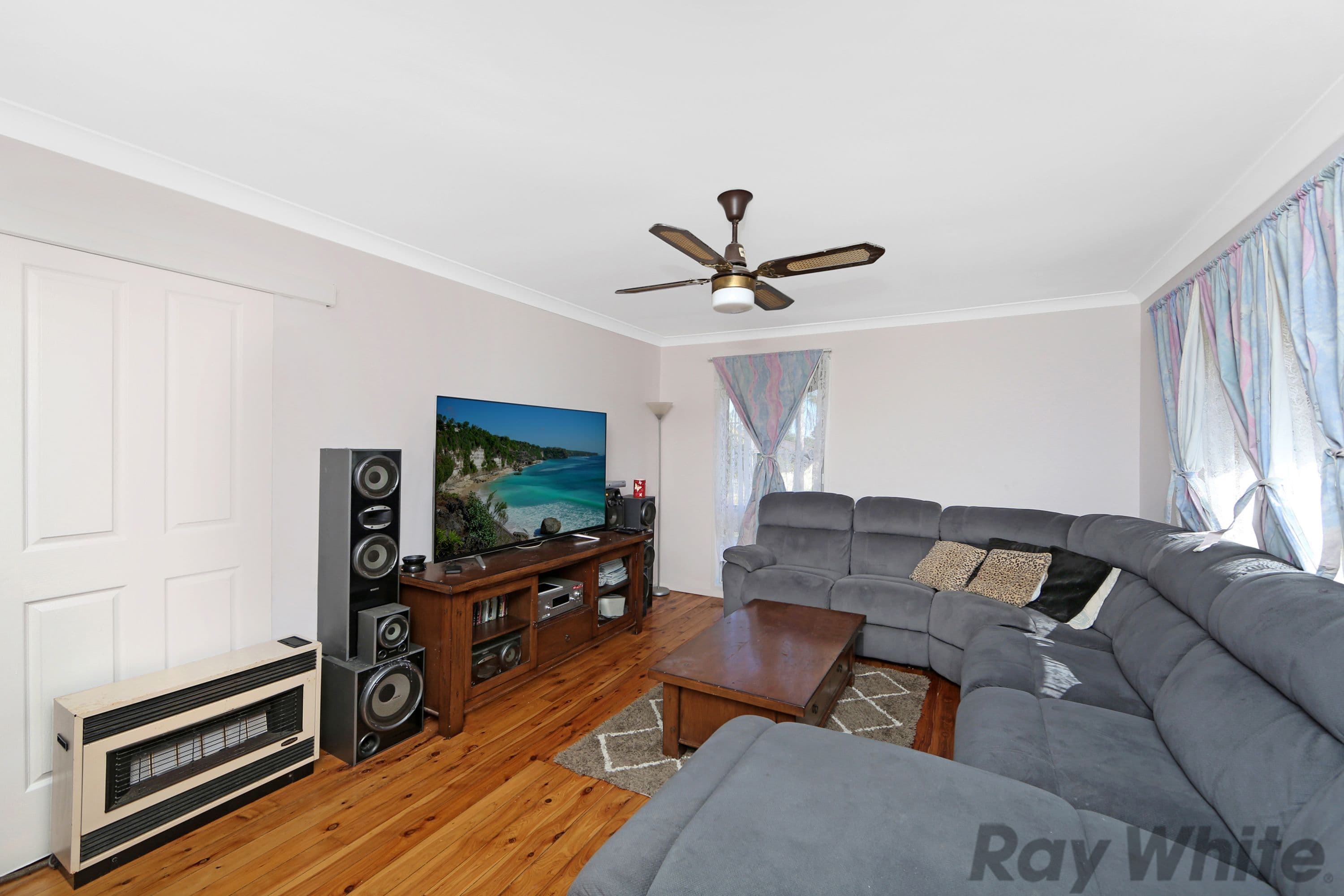 37 Rolfe Avenue, Kanwal - Thumbnail 2