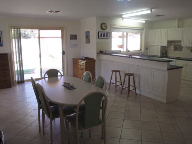 15 Rosenthal Drive, BERRI SA 5343, Berri - Thumbnail 6