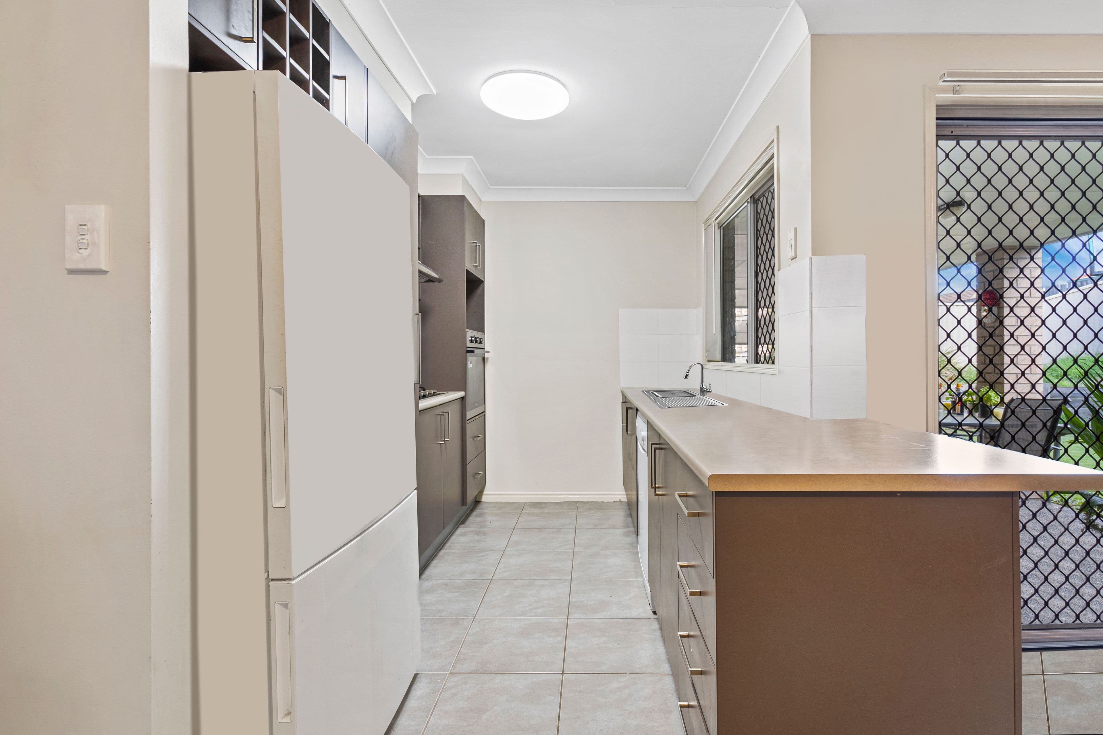 26 Sophie Street, Raceview QLD 4305, Raceview - Thumbnail 2