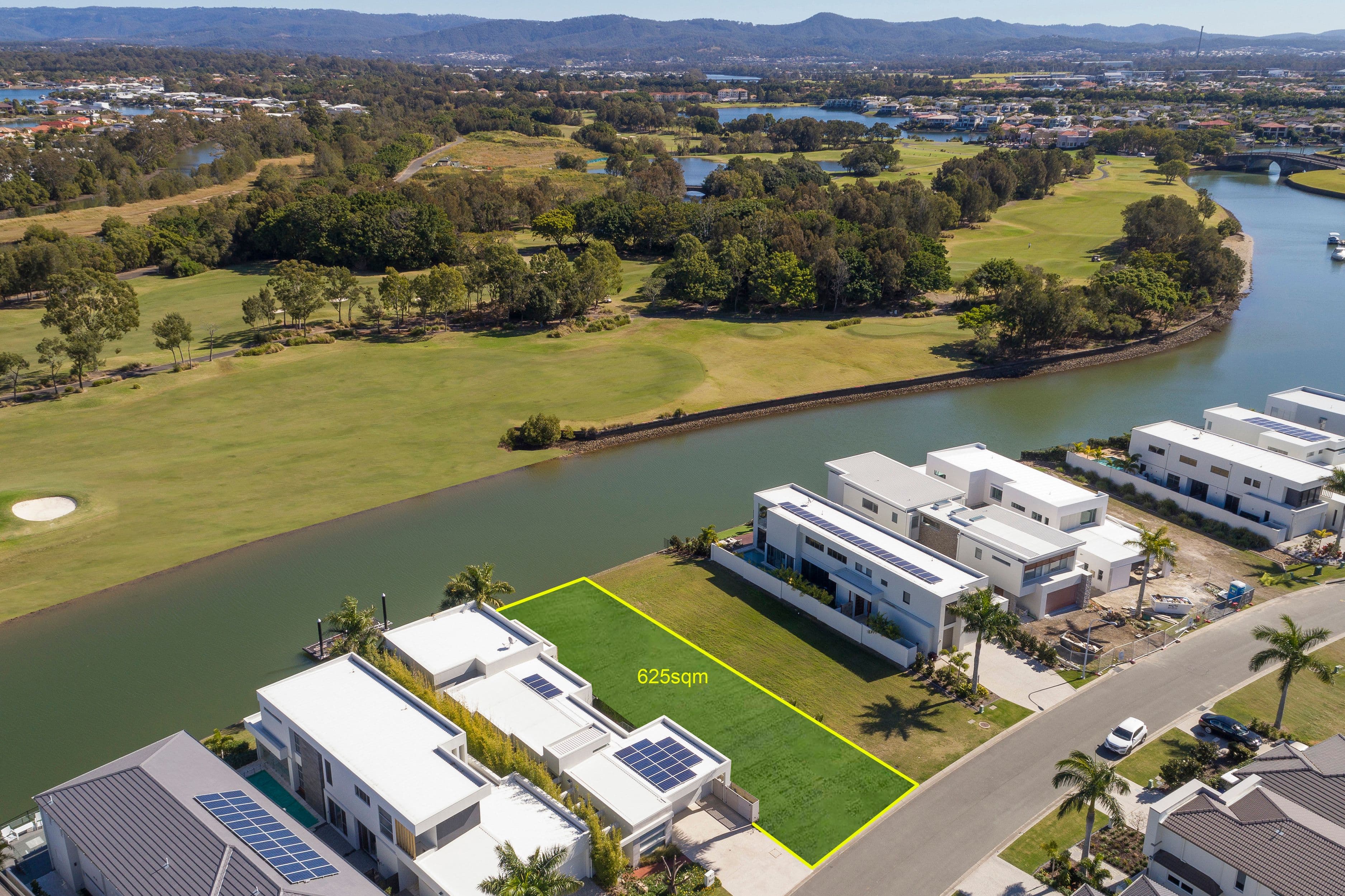 7628 Fairway Boulevard, Hope Island QLD 4212, Hope Island - Image 1