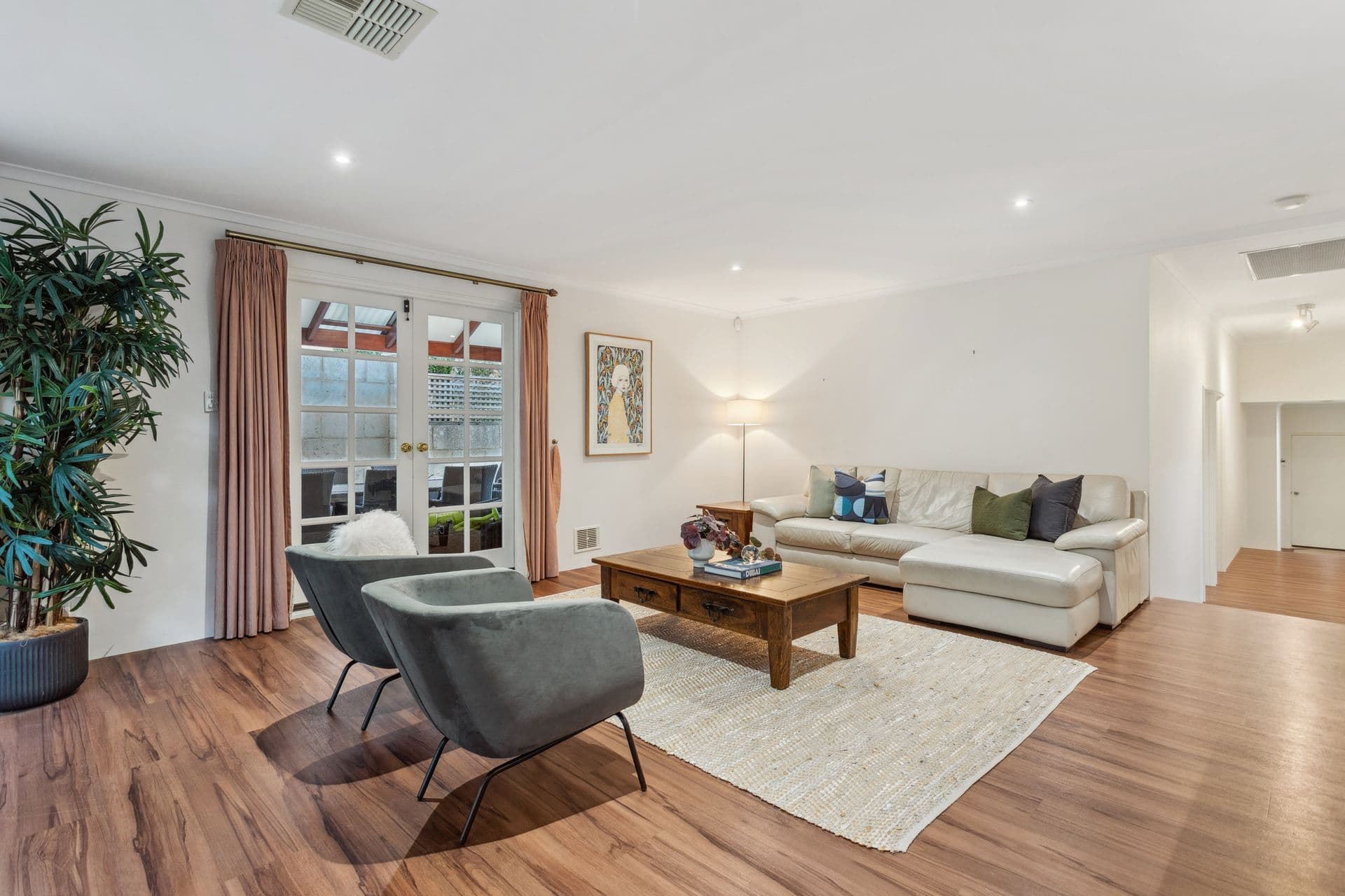 18 Beagle Street, Mosman Park WA 6012, Mosman Park - Thumbnail 4