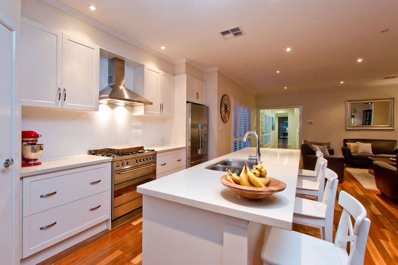 9 Burford Road, HENLEY BEACH SOUTH SA 5022, Henley Beach South - Thumbnail 2