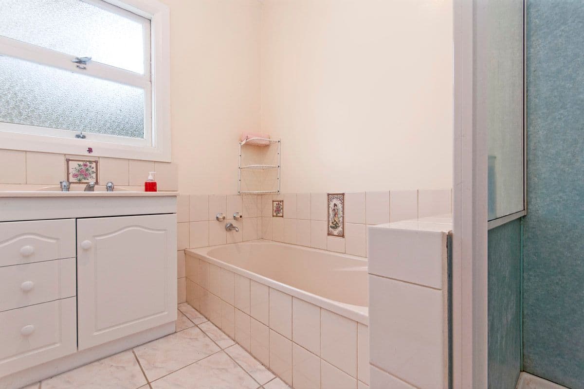 4 Landy Grove, WARRNAMBOOL VIC 3280, Warrnambool - Thumbnail 6