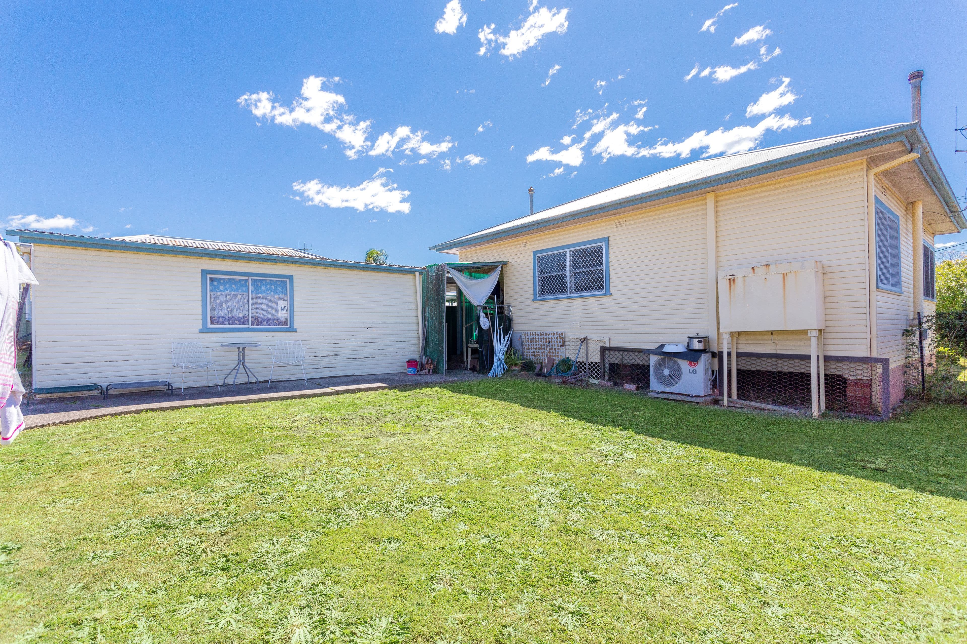 12 Milligan Street, Taree NSW 2430, Taree - Thumbnail 2