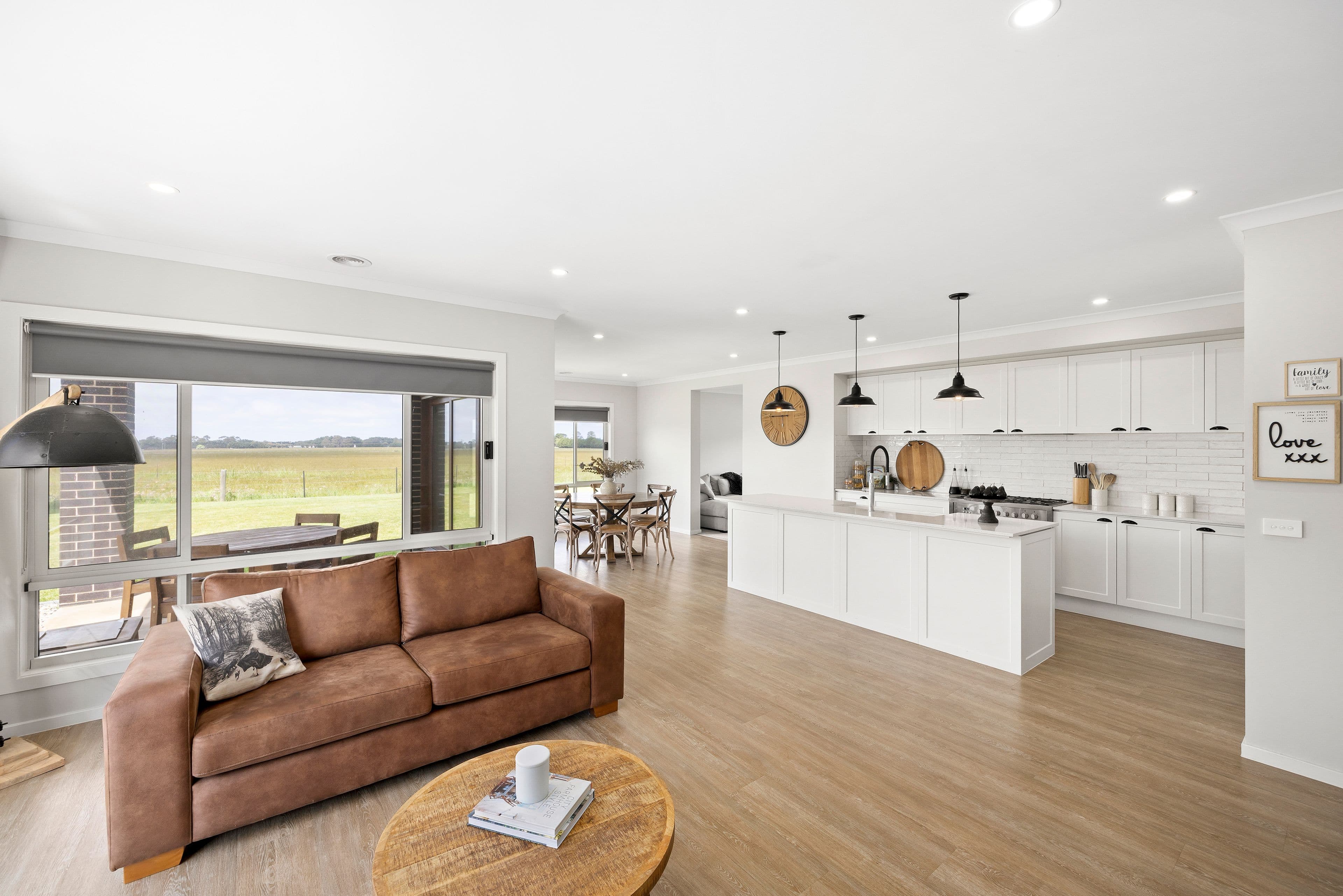 20 Poplar Drive, Romsey VIC 3434, Romsey - Thumbnail 2